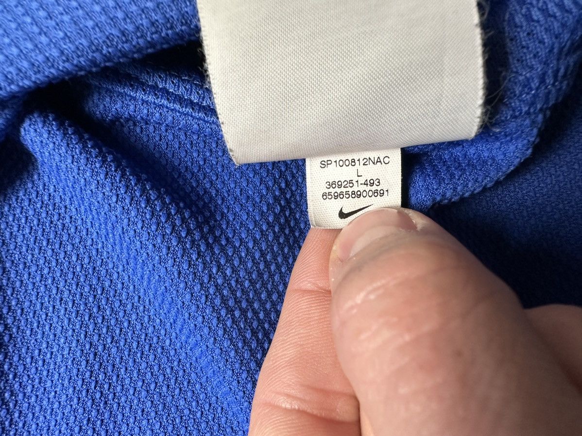 Vintage Vintage Brazil soccer jersey Nike Brasil size L blue Size US L / EU 52-54 / 3 - 4 Thumbnail