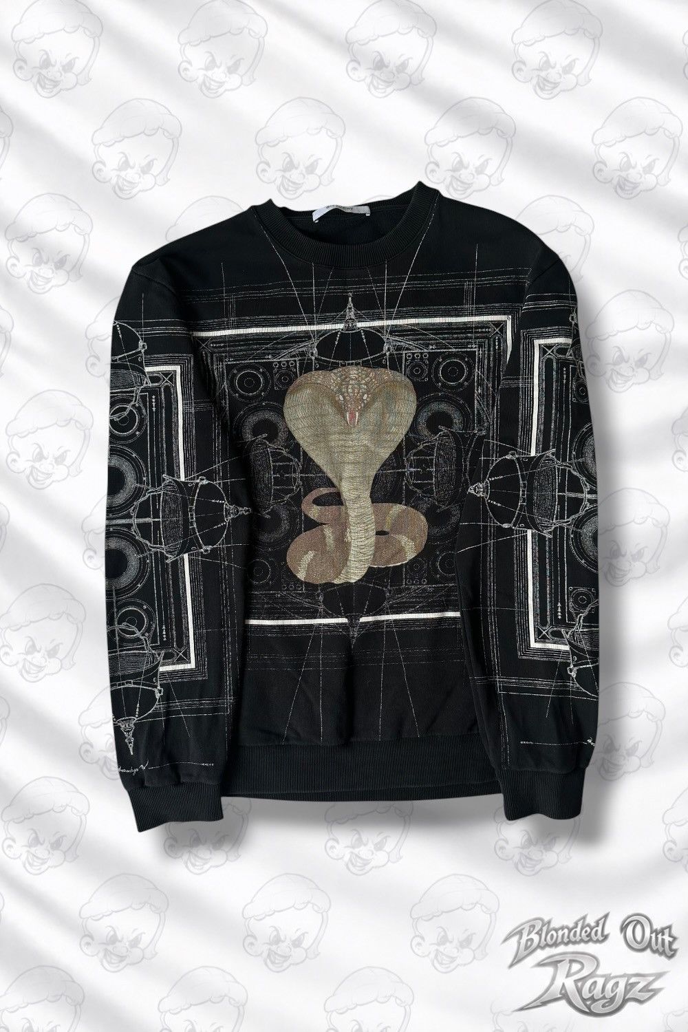 Givenchy F/W16 Givenchy Black Cobra Map Print Crewneck Size US XL / EU 56 / 4 - 1 Thumbnail