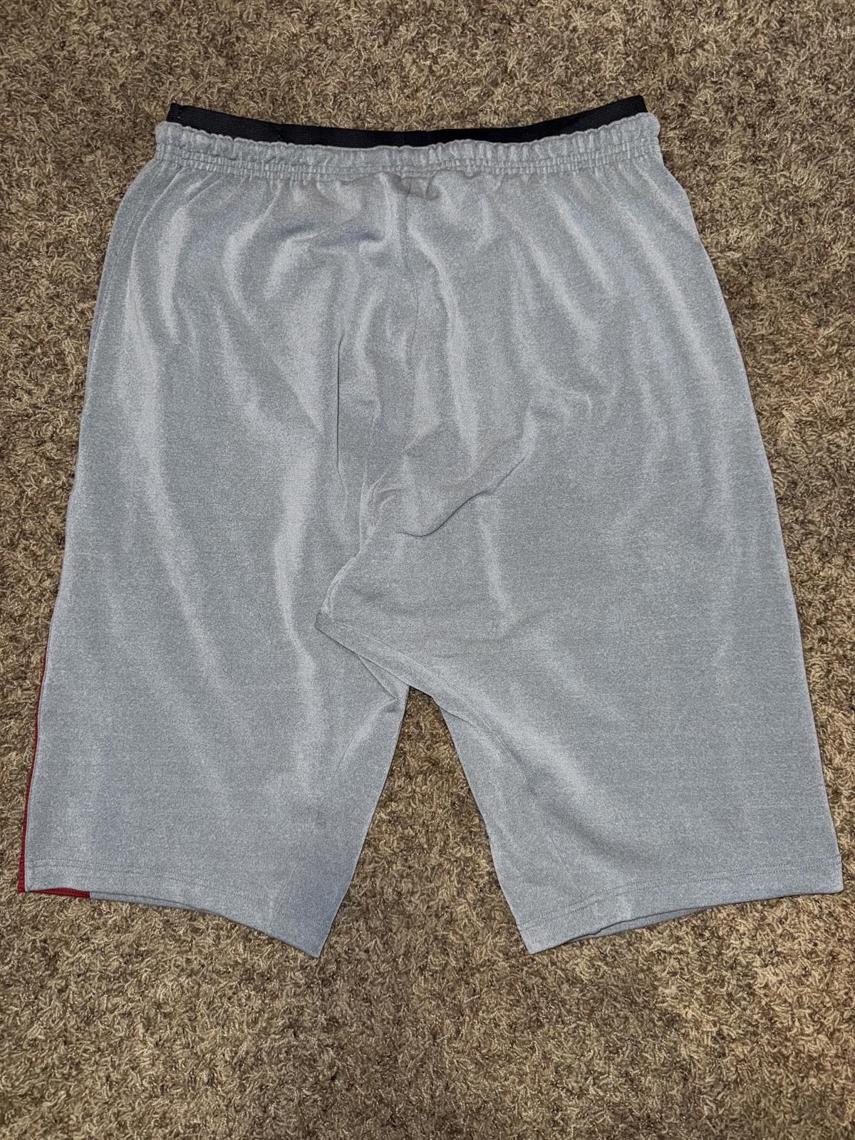 Nike Nike Men’s USC Trojan Football Team Issue Player Shorts Size US 36 / EU 52 - 9 Thumbnail