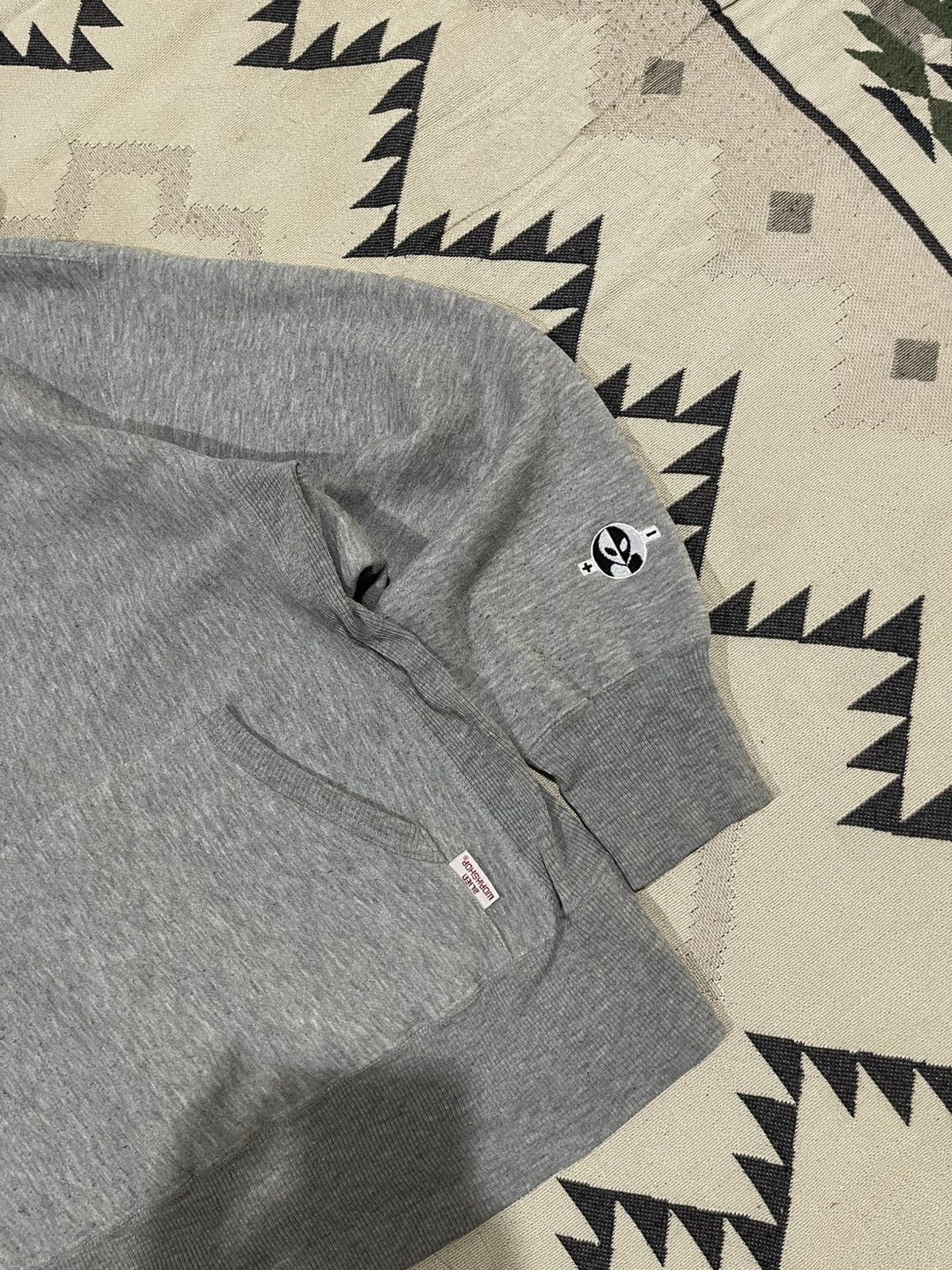 Alien Workshop 90s ALIEN WORKSHOP SMALL LOGO SLEEVE PULLOVER HOODIE Size US M / EU 48-50 / 2 - 4 Thumbnail