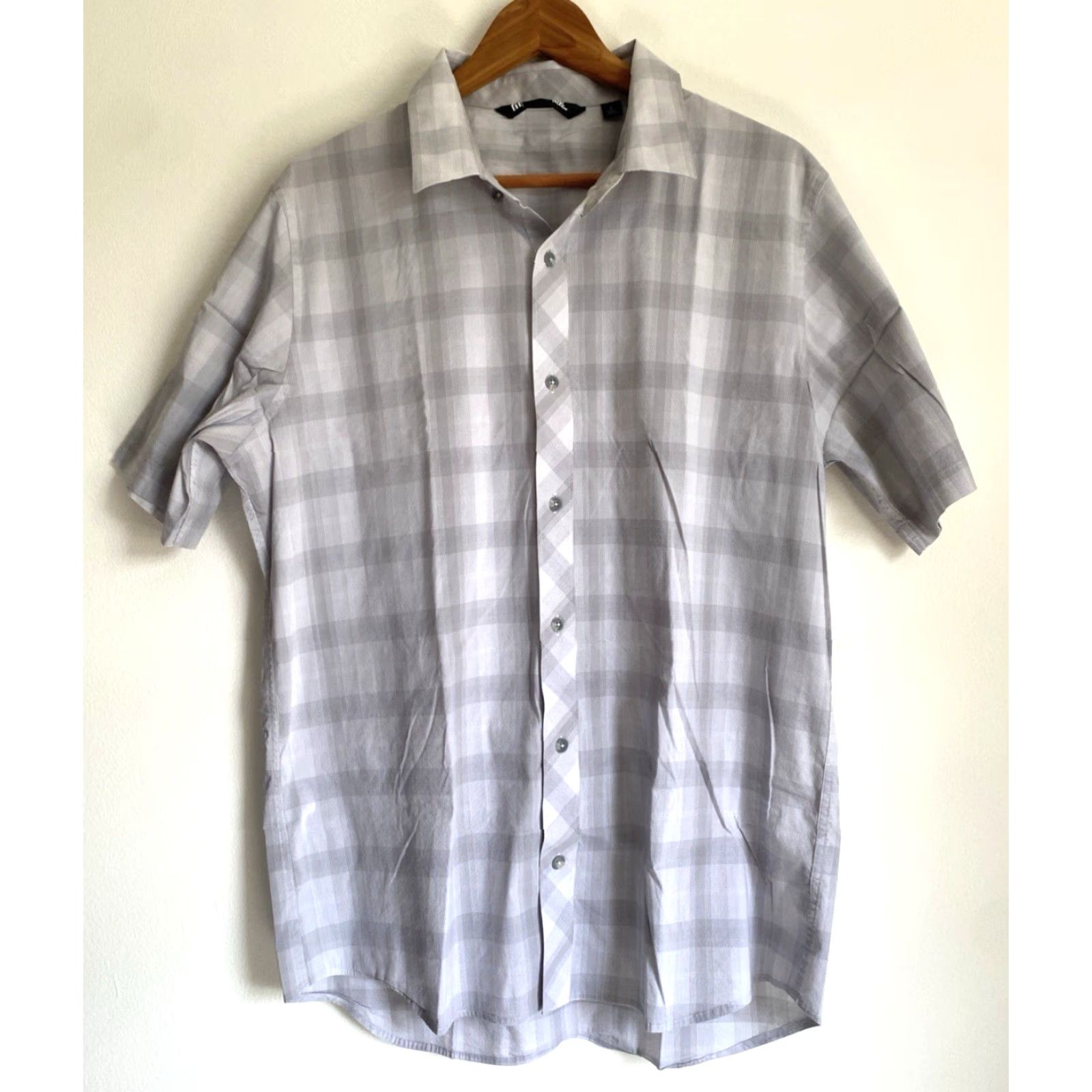 TravisMathew Travis Mathew Men's Cash or Check Short Sleeve Button-Up Shirt Plaid Sz L Size US L / EU 52-54 / 3 - 3 Thumbnail