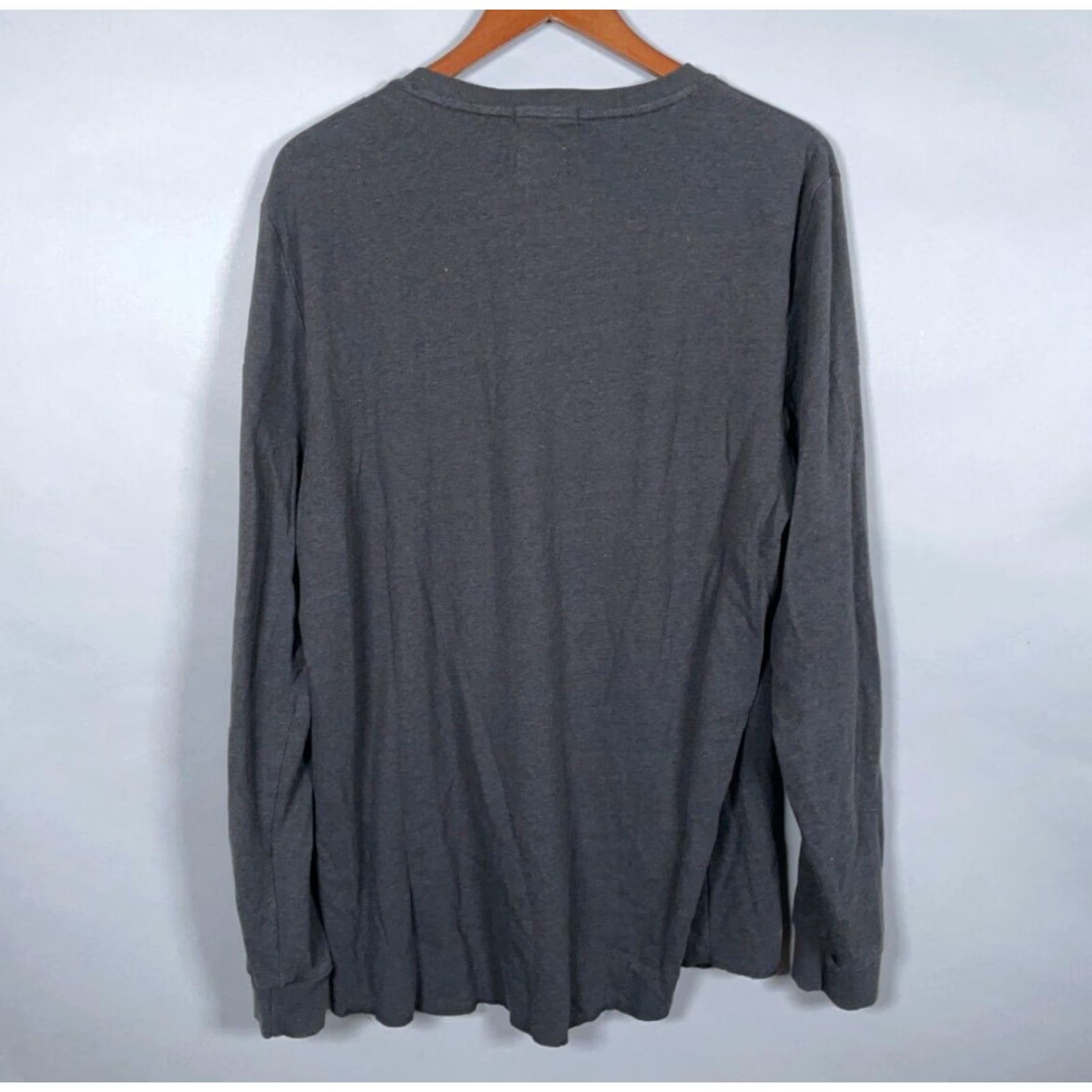 Marine Layer Marine Layer Henley Pullover Shirt Men Large Charcoal Gray Lightweight Rayon Cotton Blend - Preppy Vintage? No, not vintage. Size US L / EU 52-54 / 3 - 2 Thumbnail