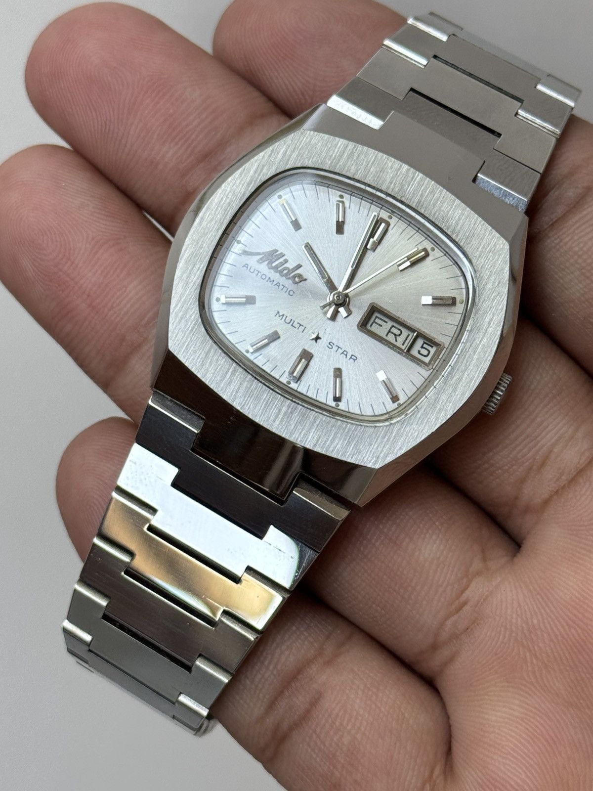 Vintage MIDO MULTI STAR AUTOMATIC WATCH Size 36 - 8 Thumbnail