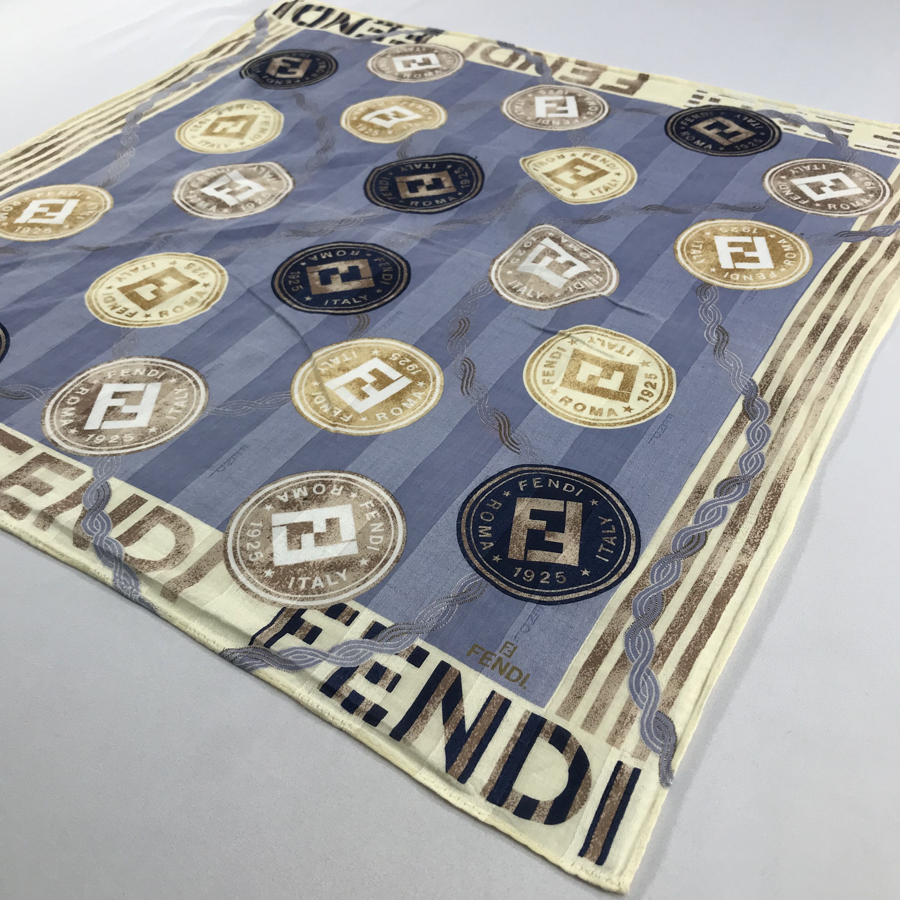 Vintage Vintage Fendi Bandana / Handkerchief / Neckerchief - S2114 Size ONE SIZE - 2 Thumbnail