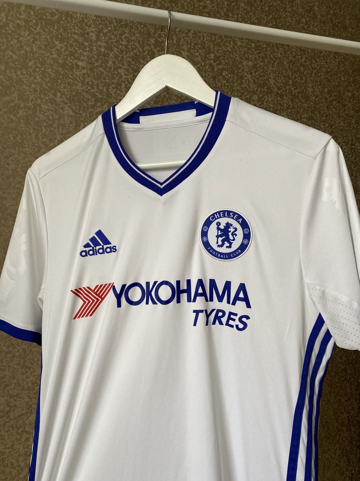 Vintage Adidas Chelsea 2015 2016 Soccer Jersey Size US M / EU 48-50 / 2 - 2 Thumbnail