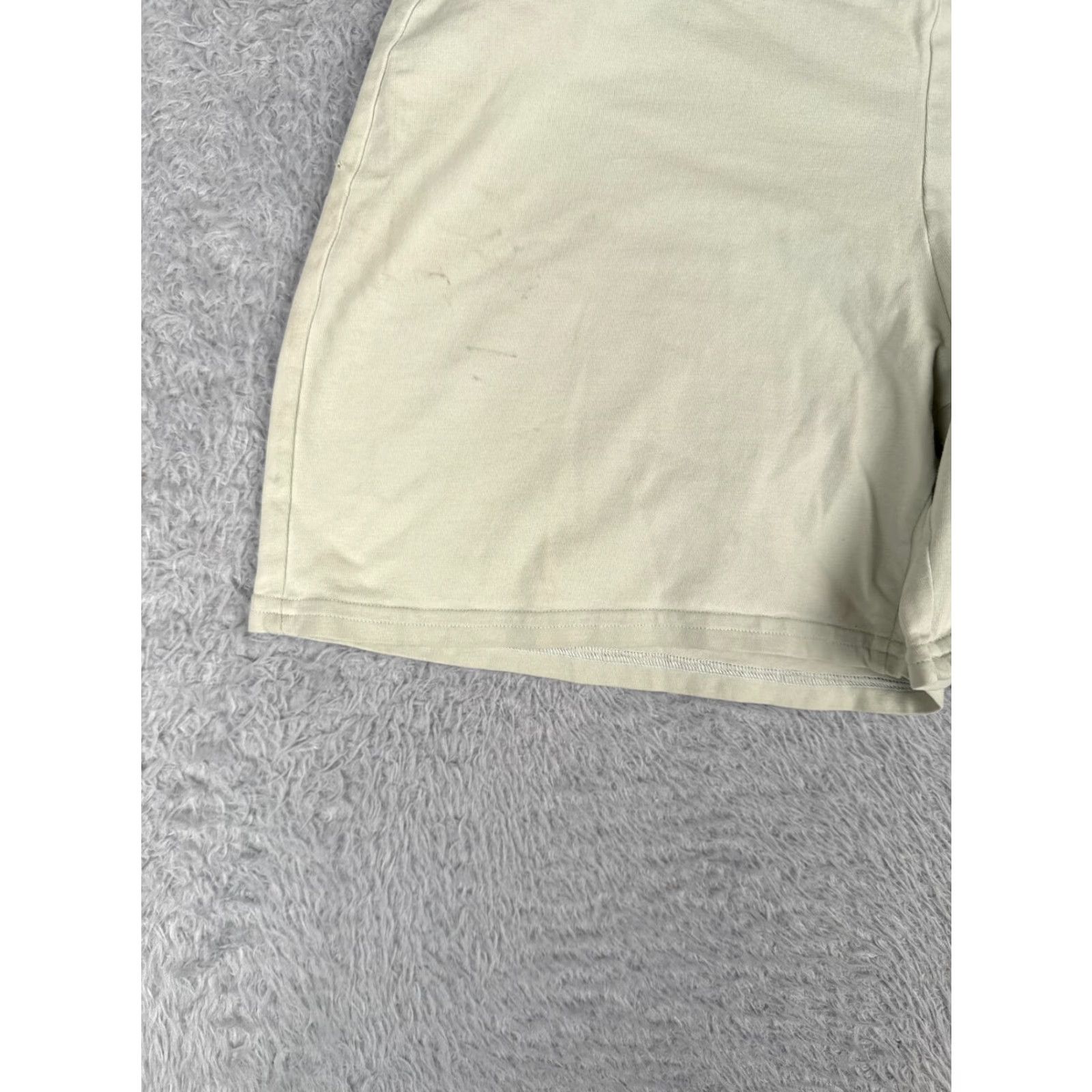 Patagonia Patagonia Shorts Womens Small Green Cotton Blend Jersey Fabric Rythm STAINS Size S / US 4 / IT 40 - 3 Thumbnail