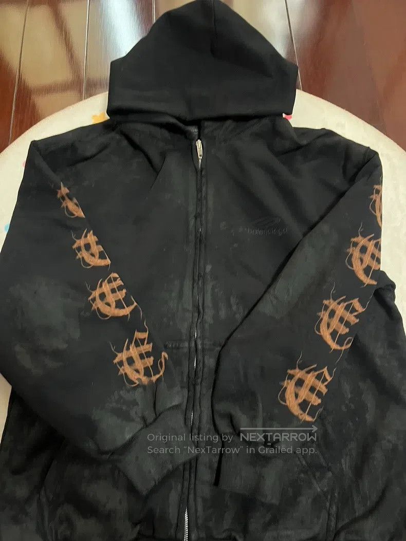 Balenciaga Balenciaga Sanskrit Hoodie Jacket - Size S Size US S / EU 44-46 / 1 - 3 Thumbnail
