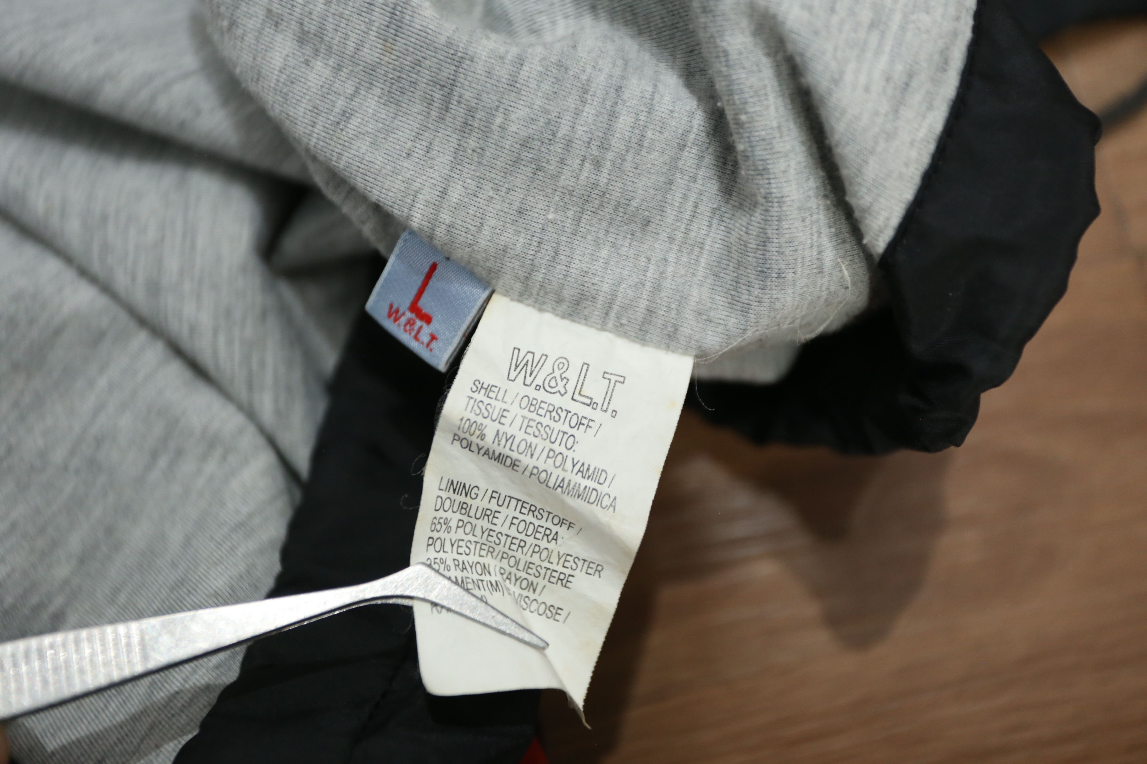 W&LT W&LT - "Kiss The Future" Hooded Parka Size US L / EU 52-54 / 3 - 6 Thumbnail
