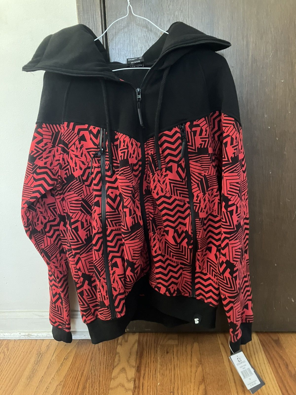 Southpole Southpole NWT Red Black Geometric Tactical Zip Hoodie M Size US M / EU 48-50 / 2 - 1 Thumbnail
