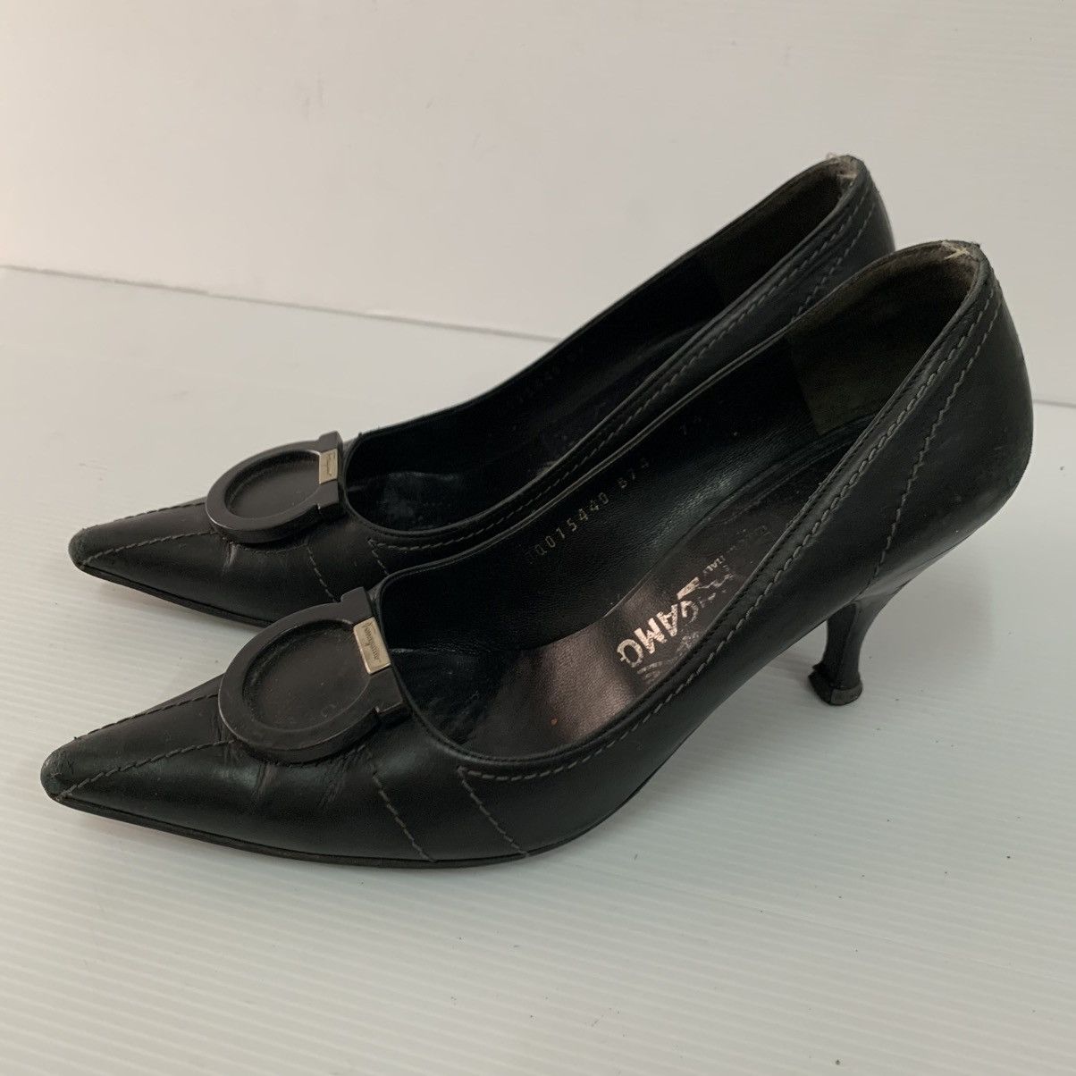Salvatore Ferragamo Salvatore Ferragamo Leather Heels Size US 7.5 / IT 37.5 - 6 Thumbnail