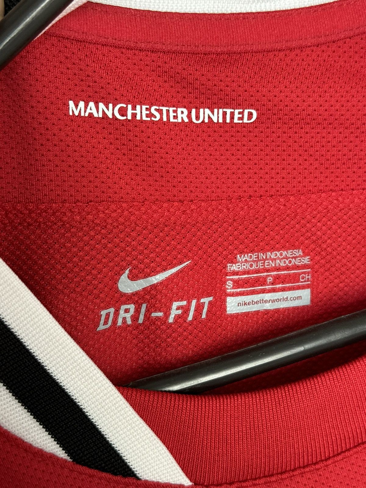 Nike Manchester United 11/12 Home Giggs Football Jersey T-Shirt Size US S / EU 44-46 / 1 - 13 Thumbnail