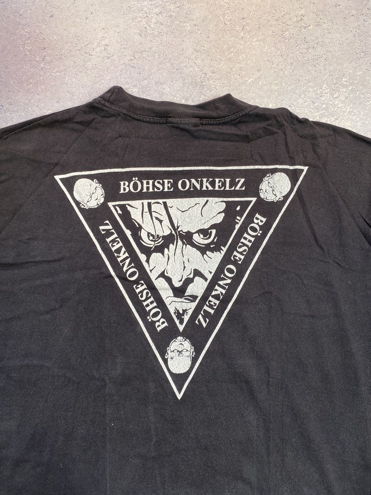 Band Tees Vintage Boshe Onkelz Men's Rock Band T- Shirt Size XL Size US XL / EU 56 / 4 - 3 Thumbnail