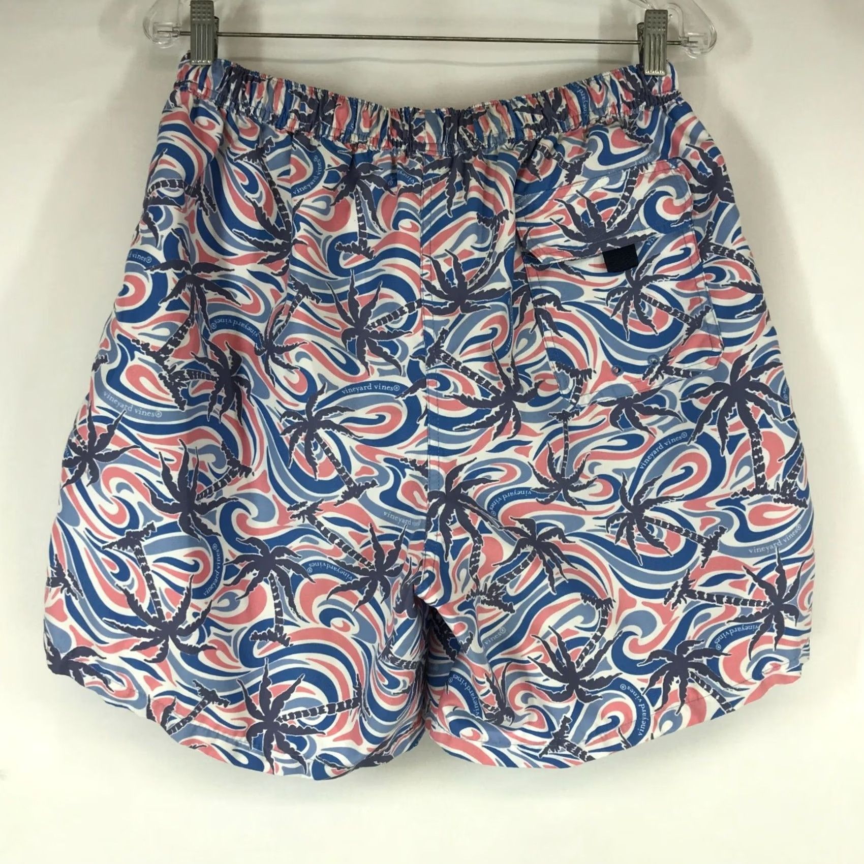 Vineyard Vines VINEYARD VINES Men Bottom L Swim Trunks Pink/Blue Lined 100% Polyester Size US 33 - 5 Thumbnail