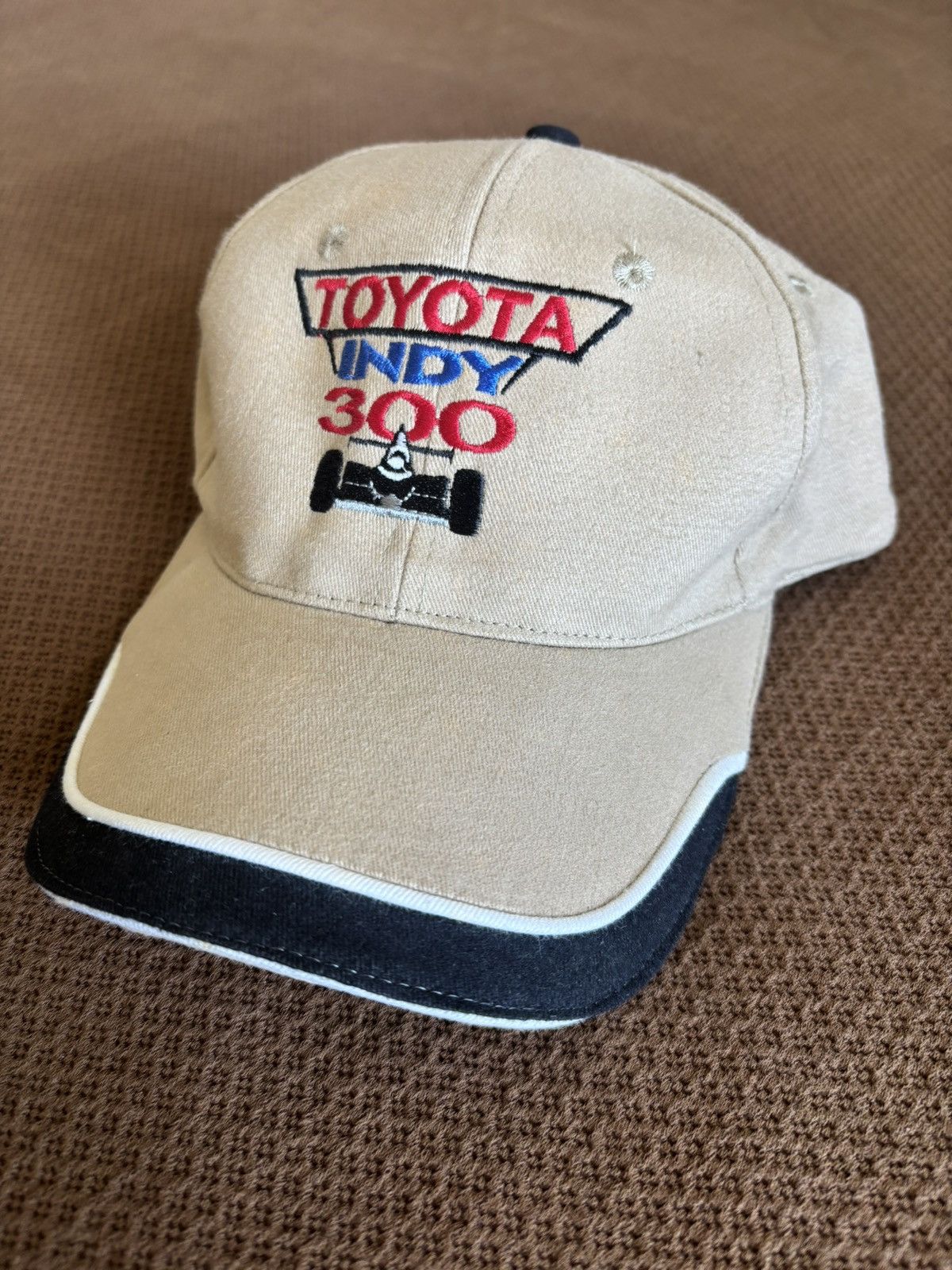 Vintage Toyota Indy 300 Size ONE SIZE - 1 Thumbnail