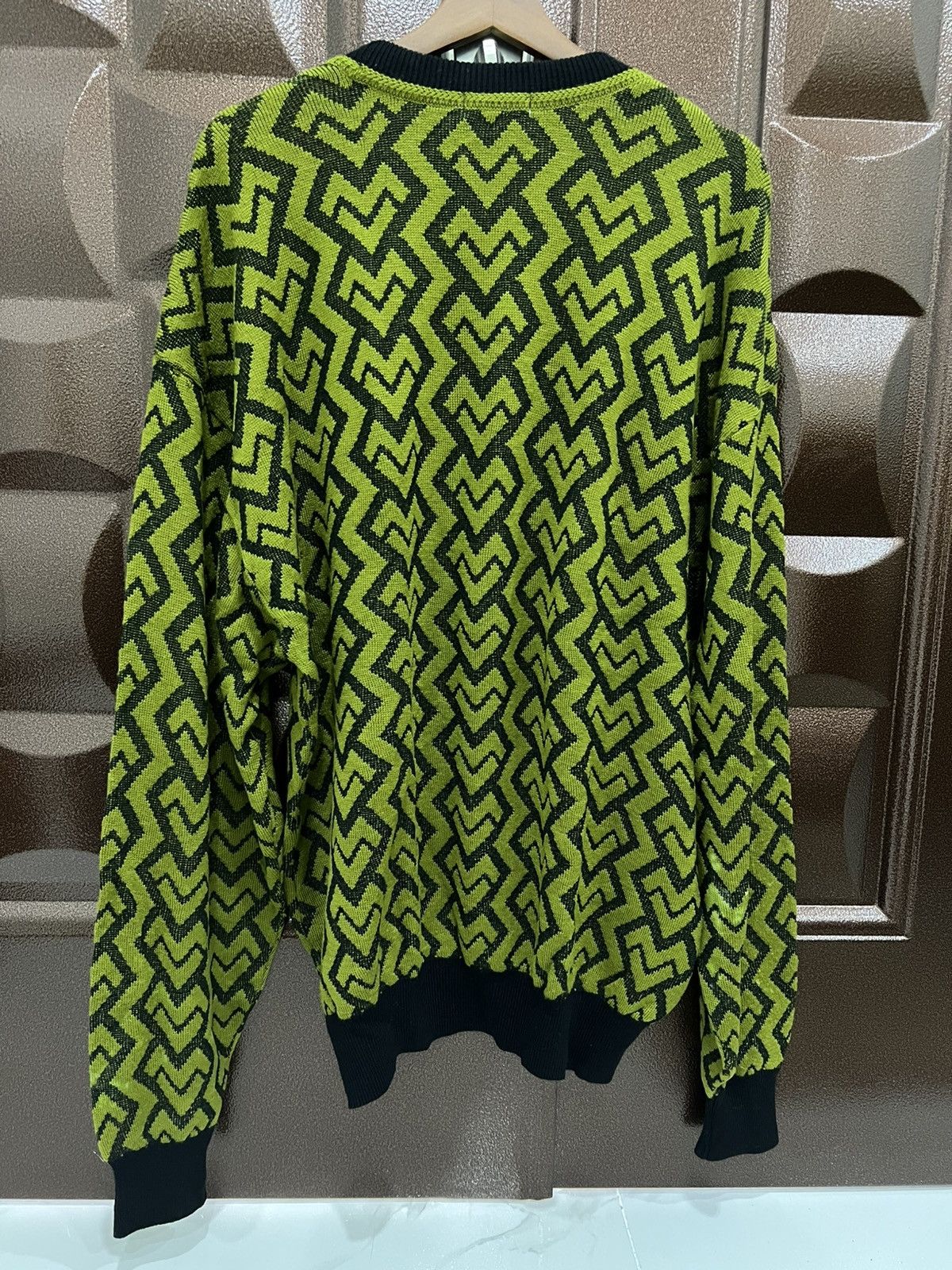 Mario Valentino MARIO VALENTINO Retro Geometric Oversized Knit Pullover Size US L / EU 52-54 / 3 - 6 Thumbnail