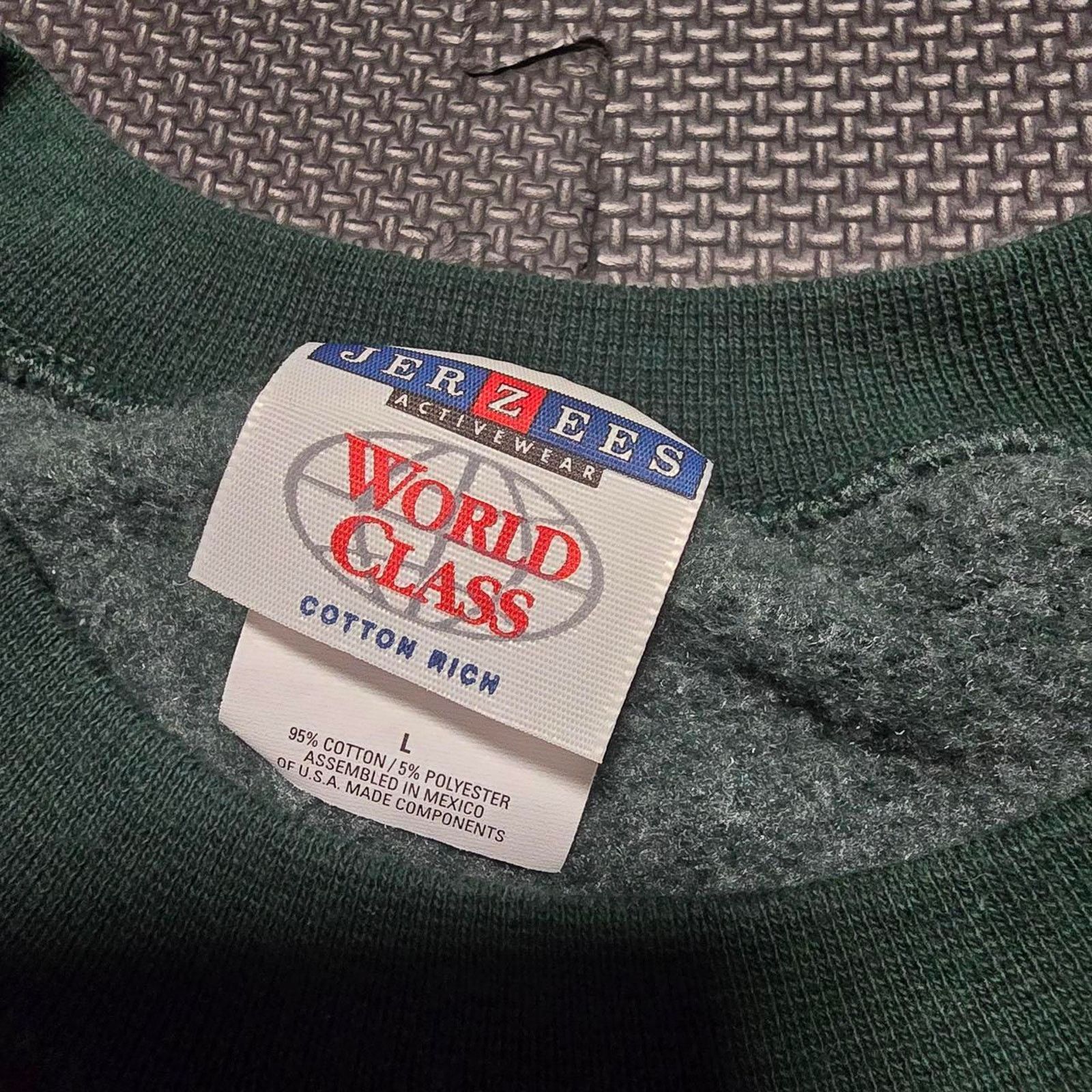 Jerzees Green vintage 90s Irish super heavy crewneck sweatshirt Size US L / EU 52-54 / 3 - 3 Thumbnail