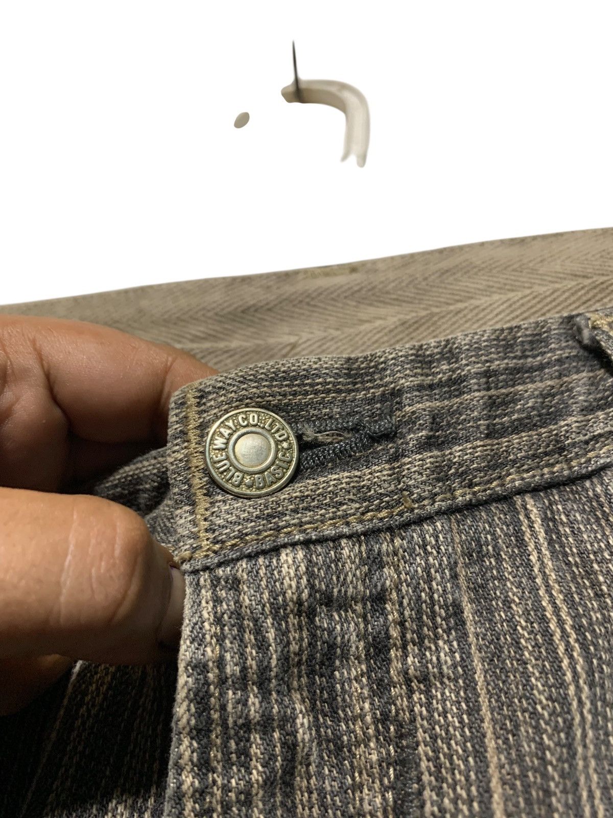 Blue Blue Japan Vintage Blue Way Japan pin striped grunge straight jeans Size US 29 - 6 Thumbnail