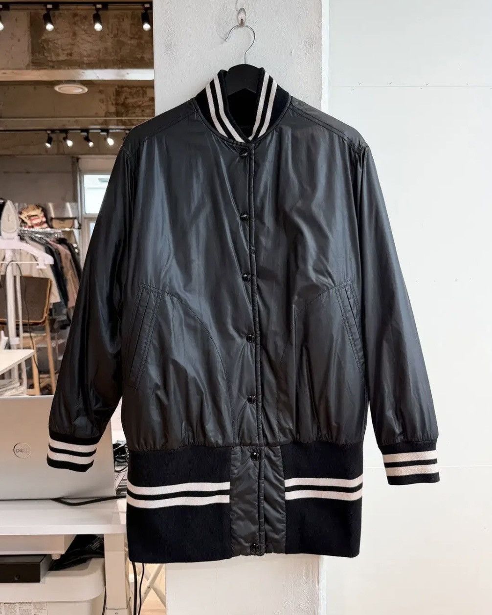 MM6 MM6 Black Reversible Bomber Jacket Size XS / US 0-2 / IT 36-38 - 1 Thumbnail