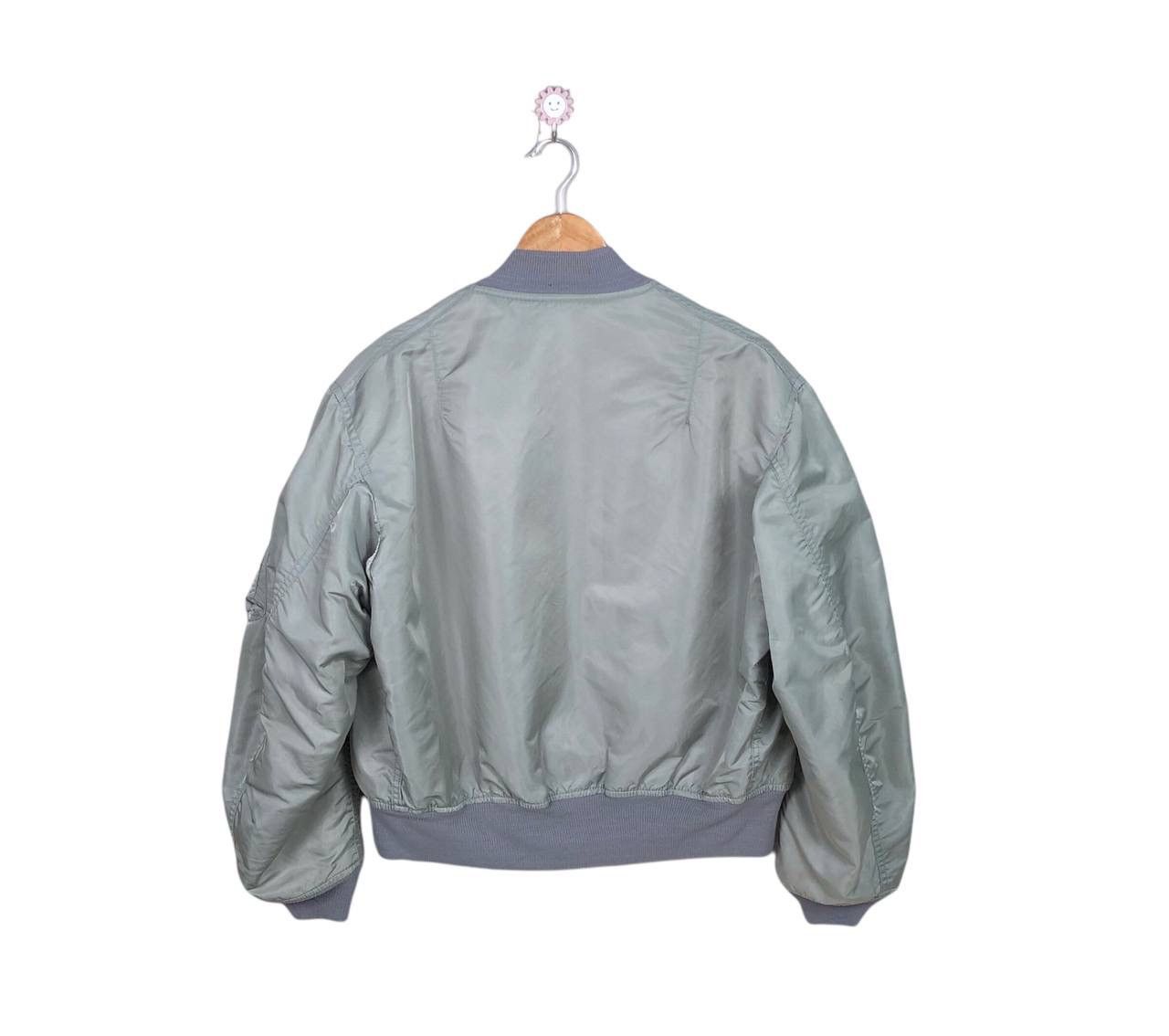 Alpha Industries × Vintage Vintage Alpha Industries MA-1 Flight Jacket Bomber Jacket Size US L / EU 52-54 / 3 - 3 Thumbnail