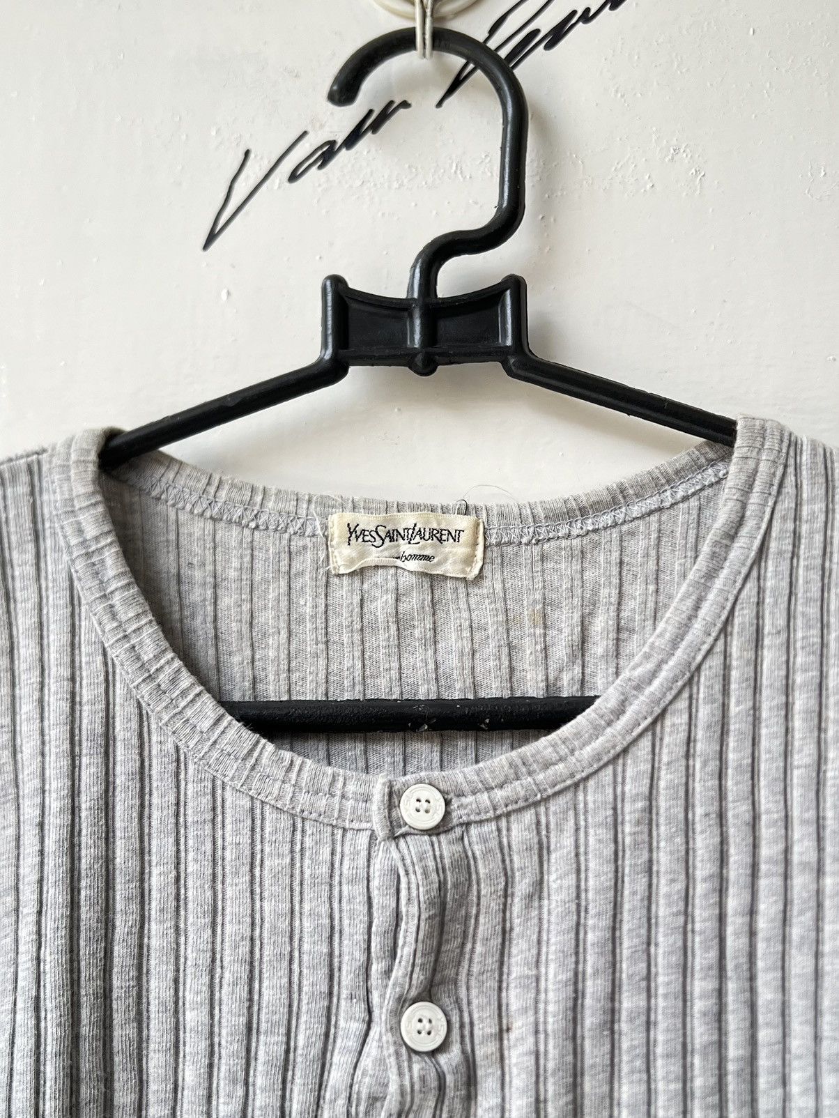 Yves Saint Laurent Yves Saint Laurent Pour Homme Knit T-shirt Size US XS / EU 42 / 0 - 13 Thumbnail