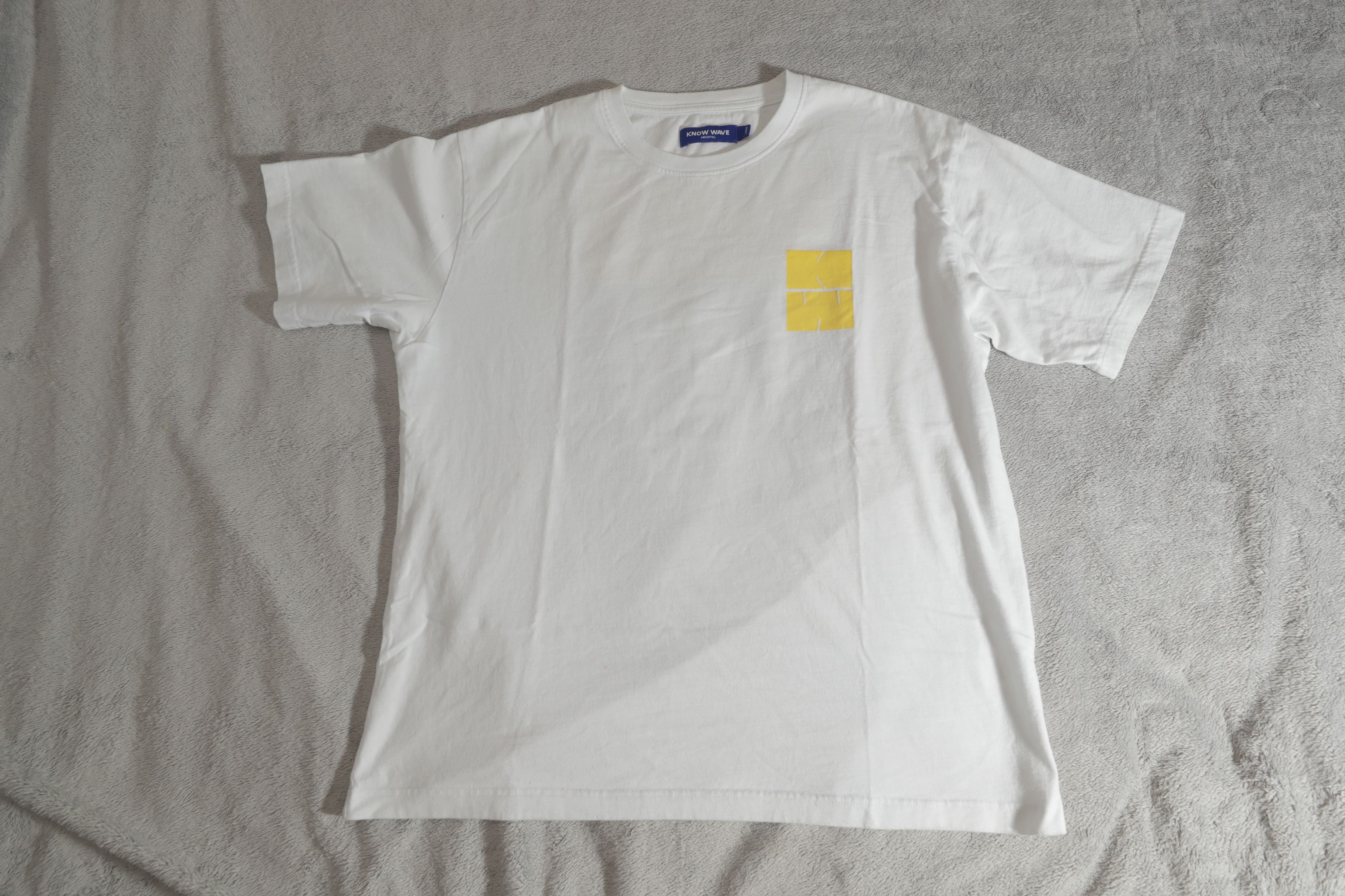 Know Wave Know Wave Est 2012 Tee (L) Size US L / EU 52-54 / 3 - 3 Thumbnail