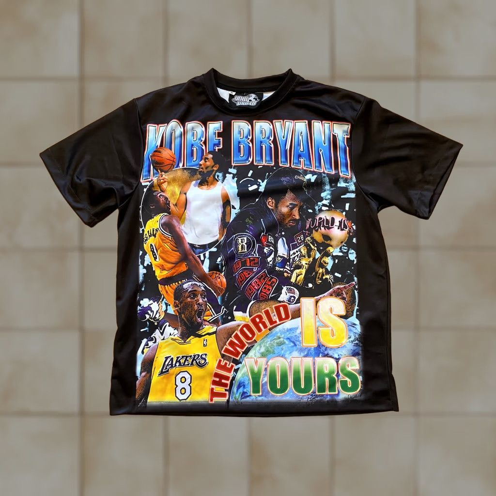 Vintage Kobe Bryant Black Mamba The World is Yours All Over Print T-shirt Mens sz Small Size US S / EU 44-46 / 1 - 1 Thumbnail