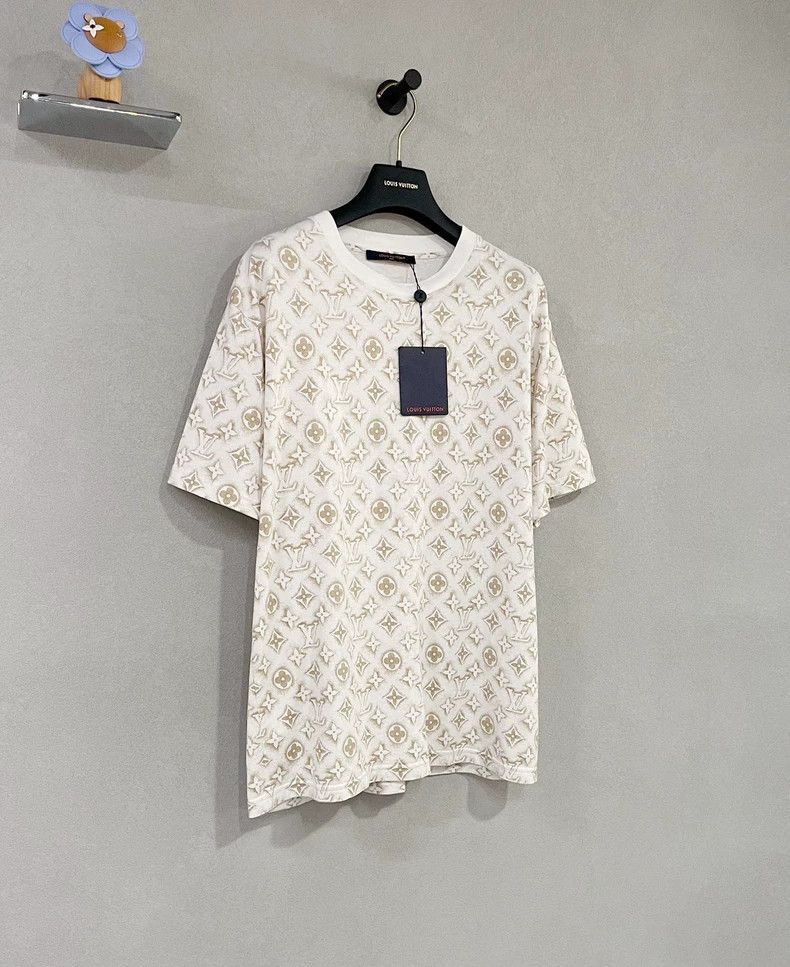 Louis Vuitton Louis Vuitton White full logo short sleeve 2503-Nextarrow Size US L / EU 52-54 / 3 - 4 Thumbnail