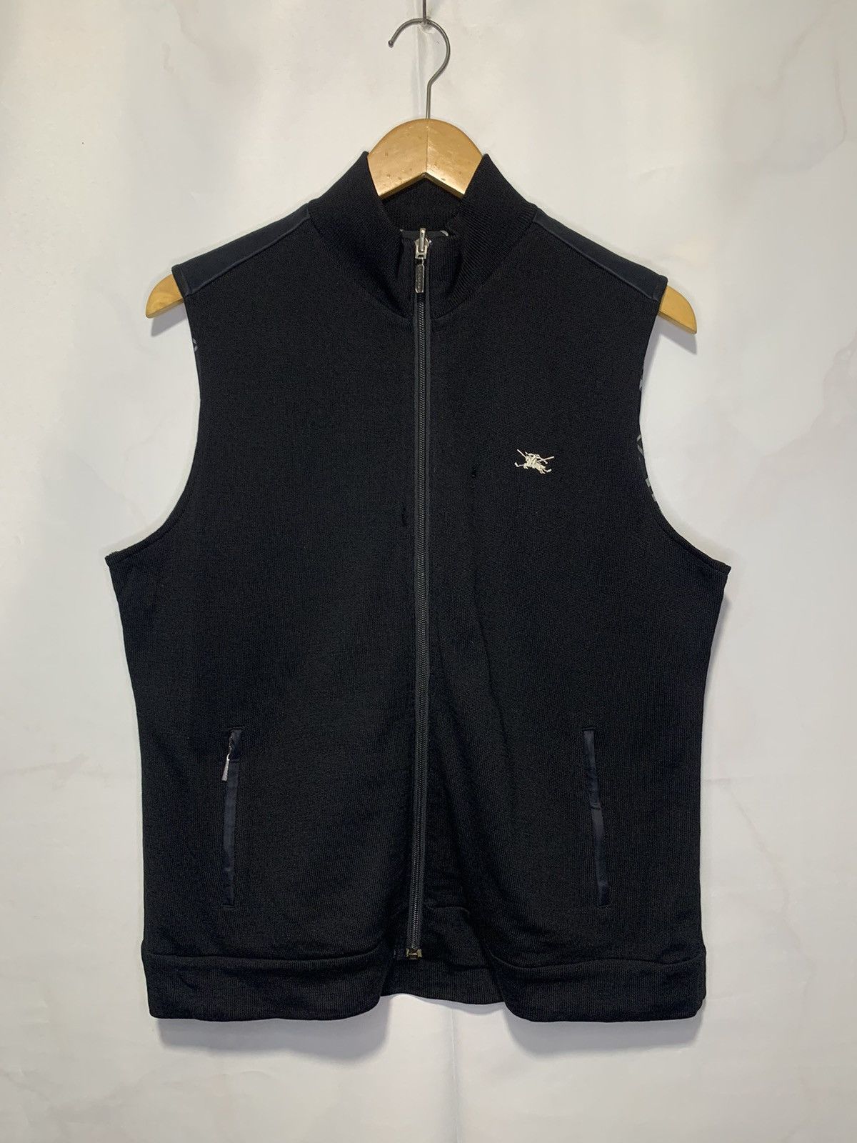 Burberry Burberry reversible novacheck vest Size US L / EU 52-54 / 3 - 3 Thumbnail