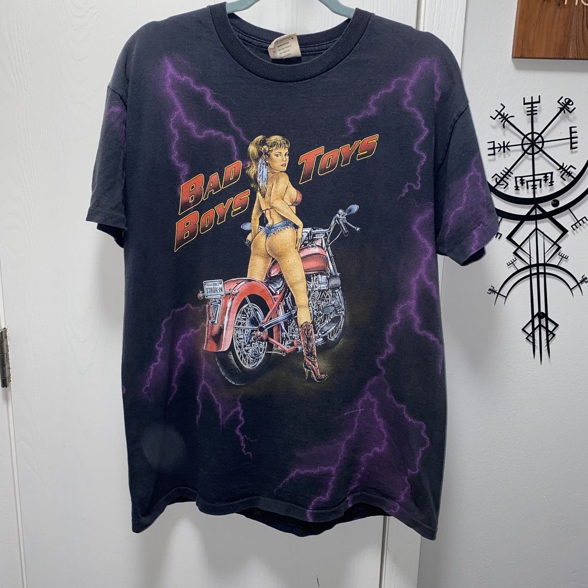 Other Vintage Tee Bad Boys Bad Toys Moto Biker Girl AOP XL Size US XL / EU 56 / 4 - 1 Thumbnail