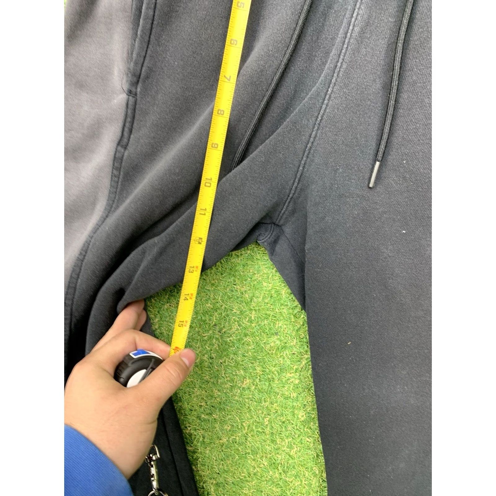 Nike Nike Jogger Sweatpants Mens Small Gray Tapered Logo 90s Activewear Athleticwear Sportswear Joggers Pants Size US 29 - 4 Thumbnail