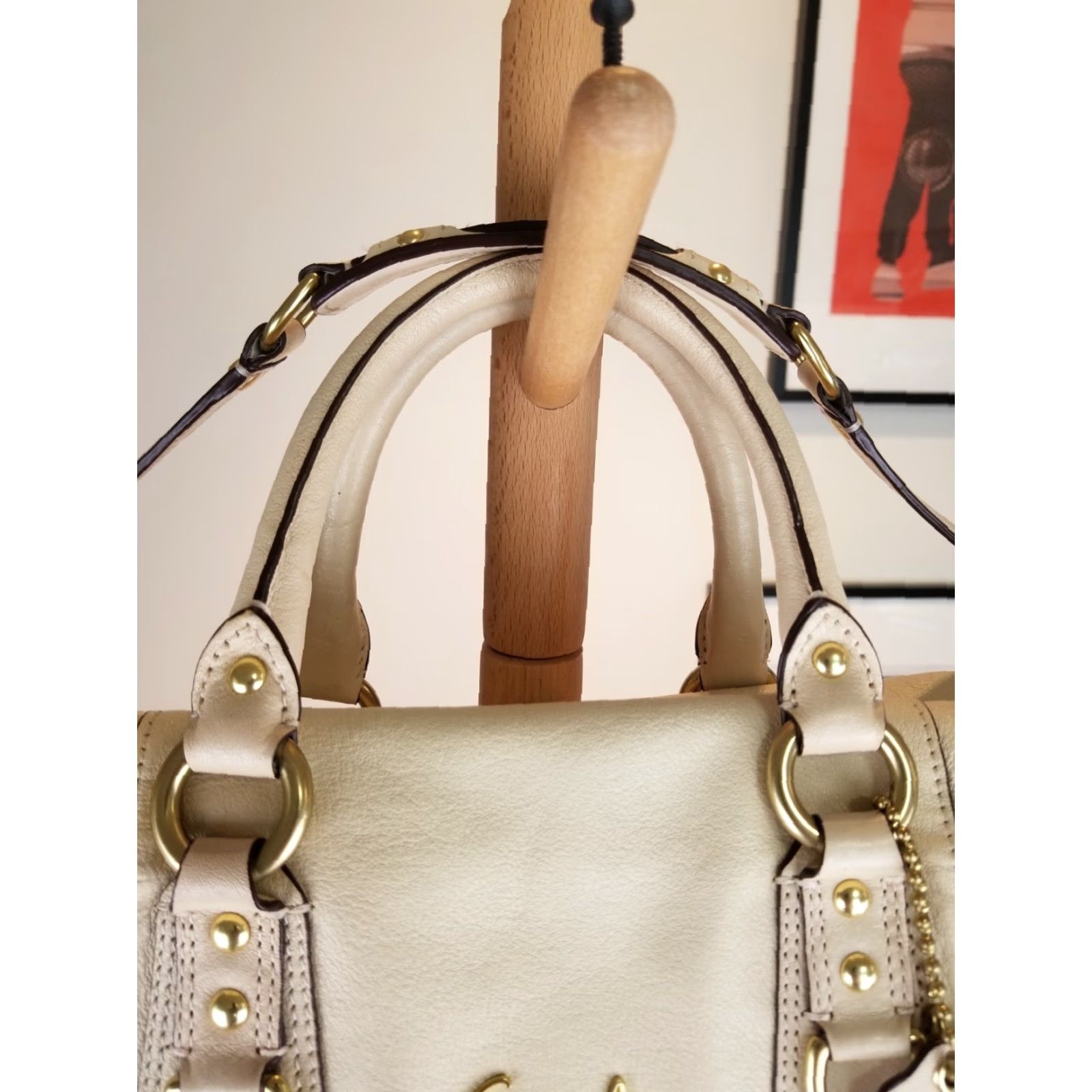 Coach VINTAGE COACH BEIGE LEATHER SHOULDER HAND BAG SZ 18'X10'X7' F15447 Size ONE SIZE - 6 Thumbnail
