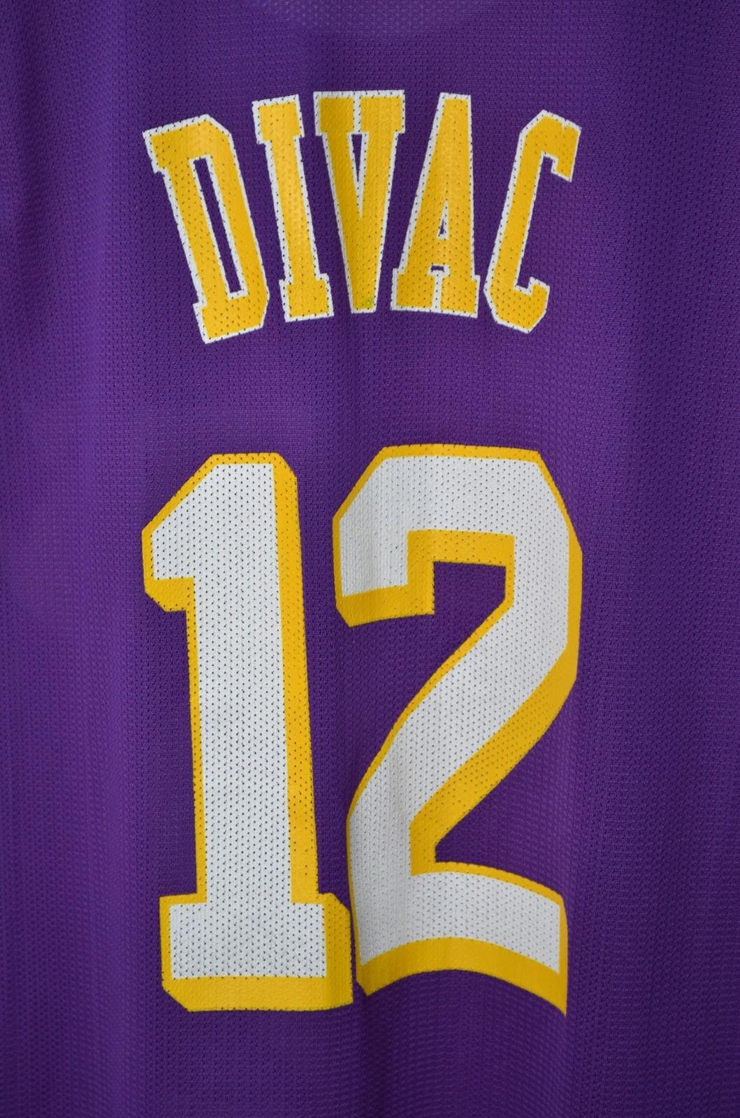 Champion Vintage 90s LA Lakers Vlade Divac Champion NBA Jersey Size M Size US M / EU 48-50 / 2 - 12 Thumbnail