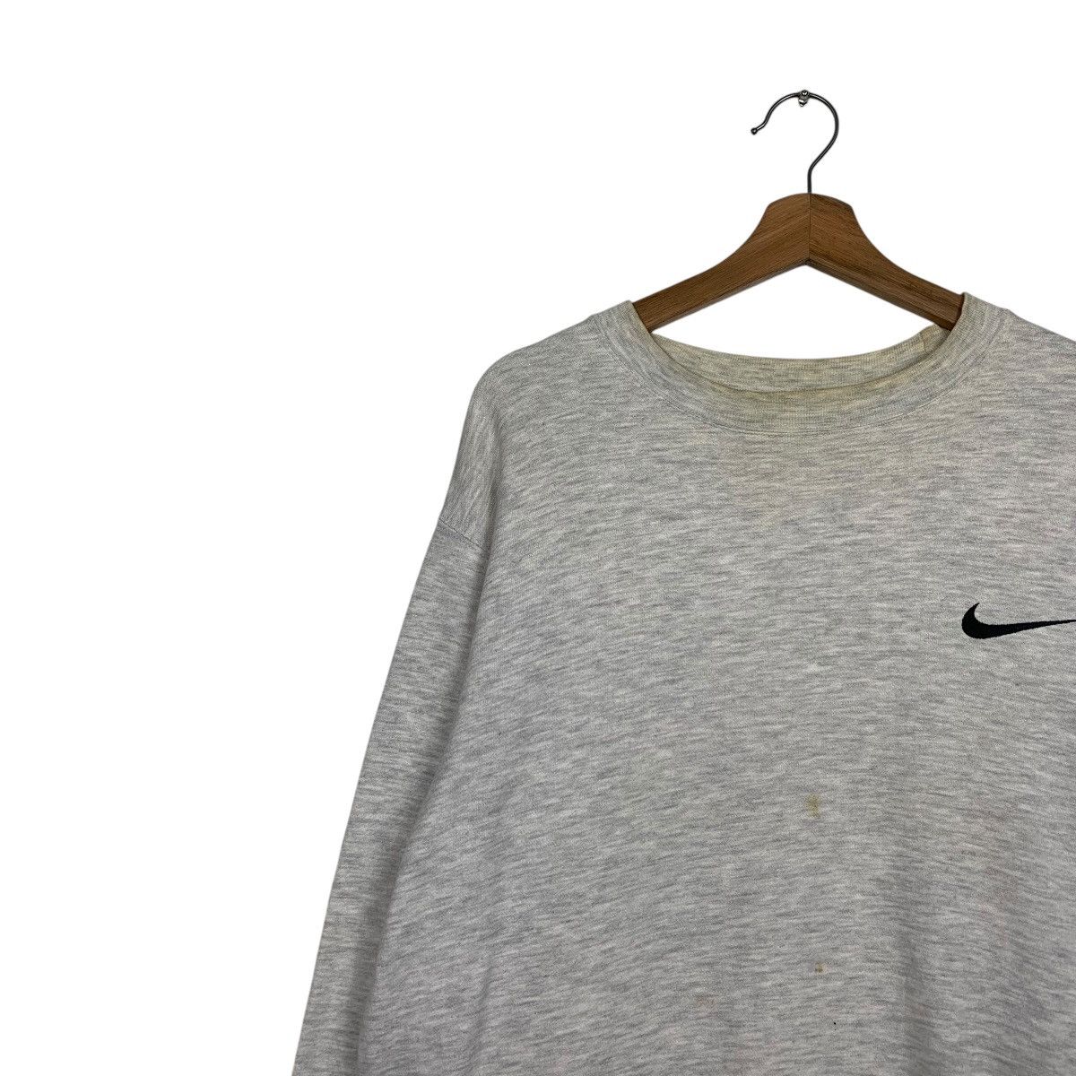Nike Vintage Nike Swoosh Crewneck Sweatshirt Size US L / EU 52-54 / 3 - 6 Thumbnail