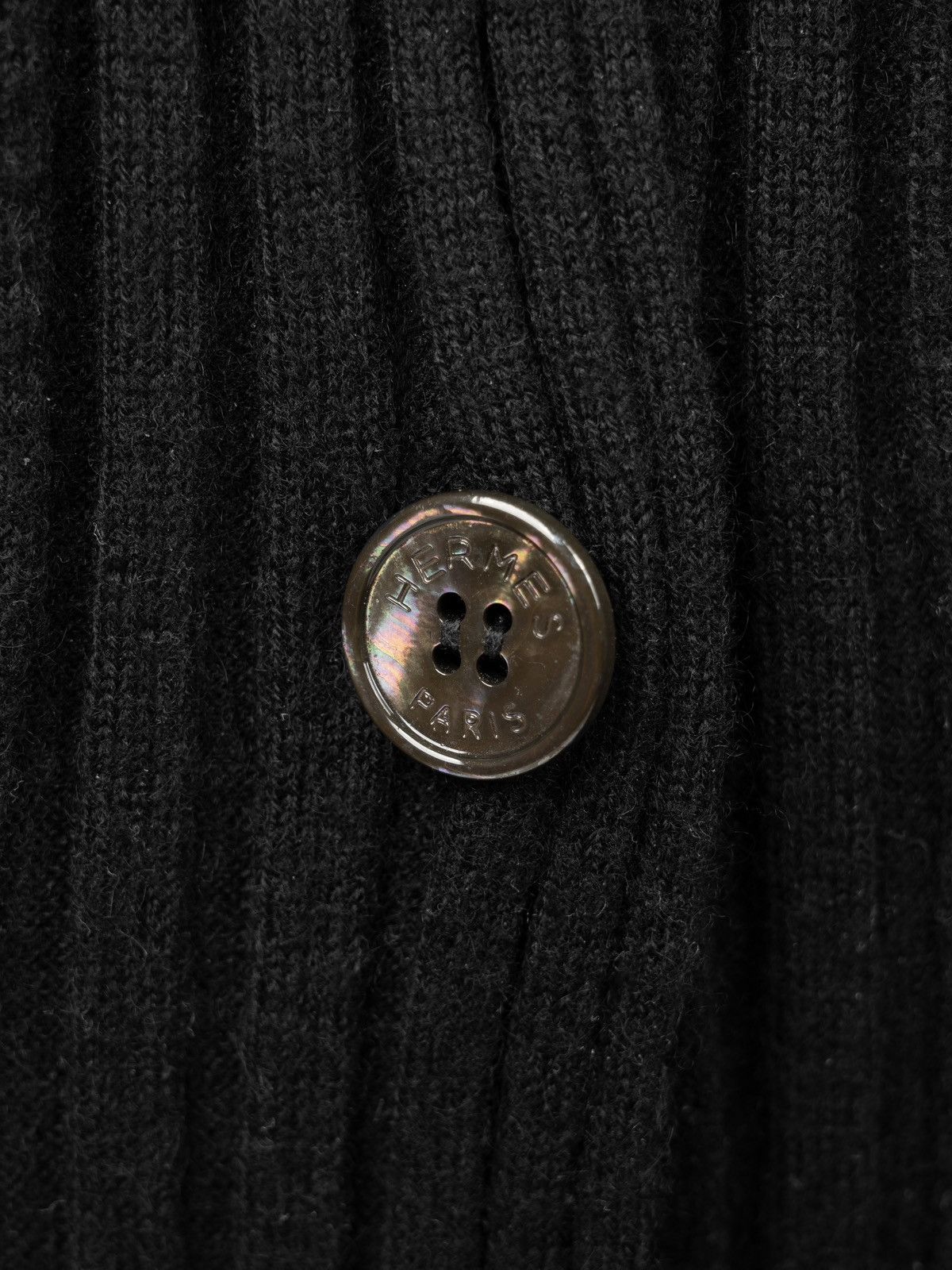 Hermes Hermès cashmere button-up cardigan sweater Size M / US 6-8 / IT 42-44 - 2 Thumbnail