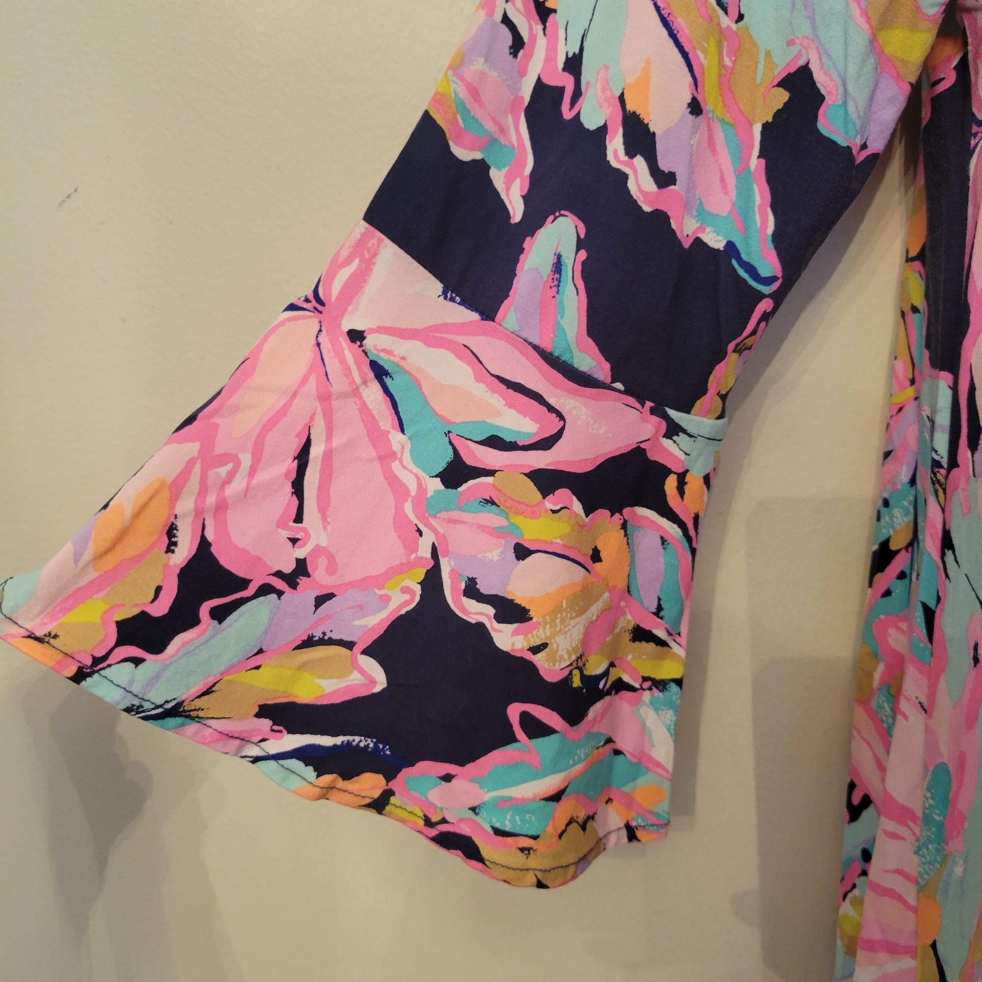 Lilly Pulitzer Lilly Pulitzer L Floral Print Dress OPHELIA Bell Sleeves Nav Size L / US 10 / IT 46 - 2 Thumbnail