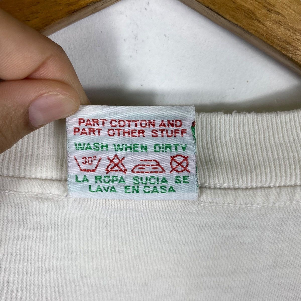 Vintage Vintage Distressed Carlos O'Brian's Bar Grill & Clothesline Size US L / EU 52-54 / 3 - 9 Thumbnail
