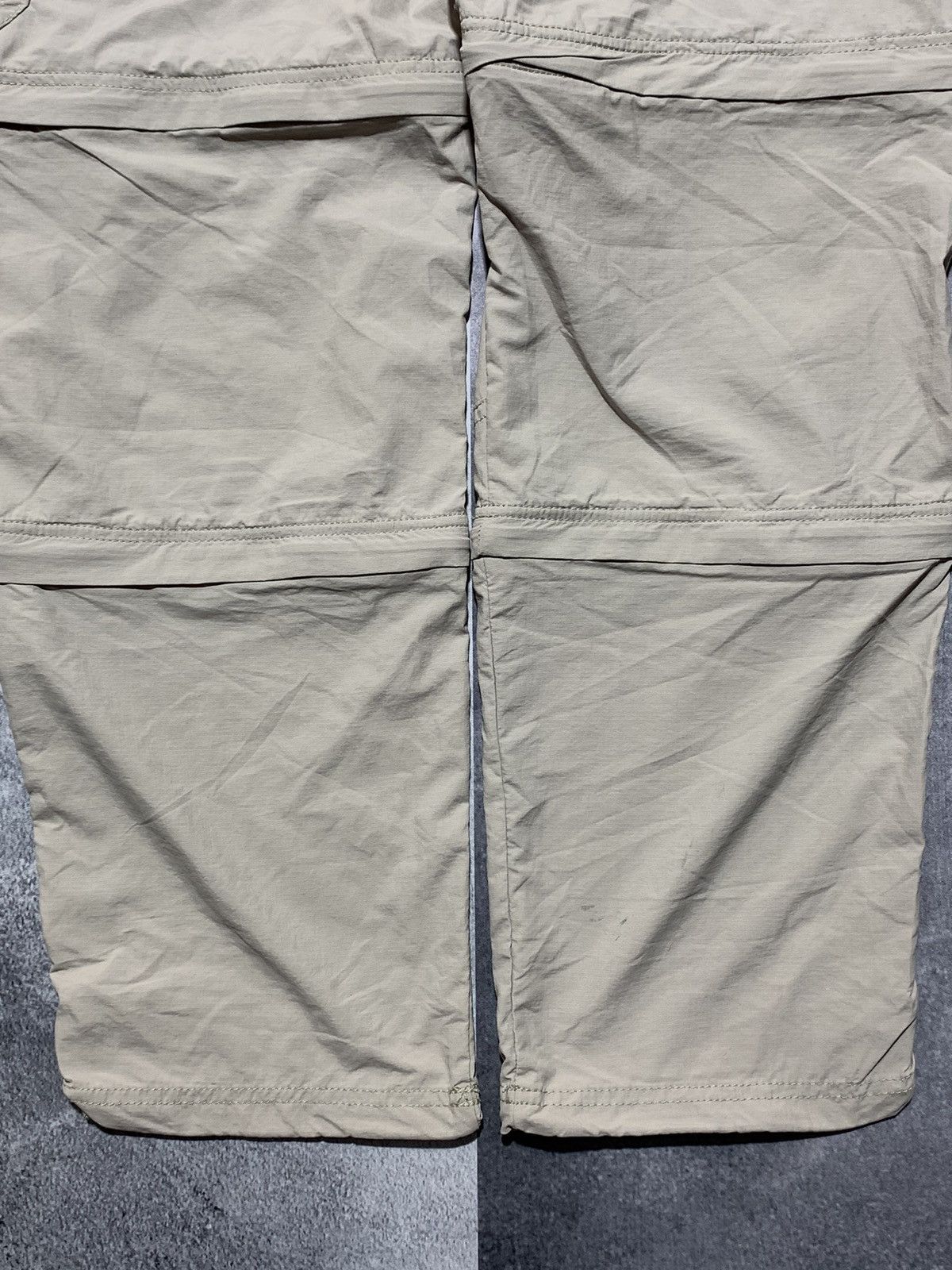 Vintage Vintage Y2K cargo wide pants outdoor style size 36x30 Size US 36 / EU 52 - 8 Thumbnail