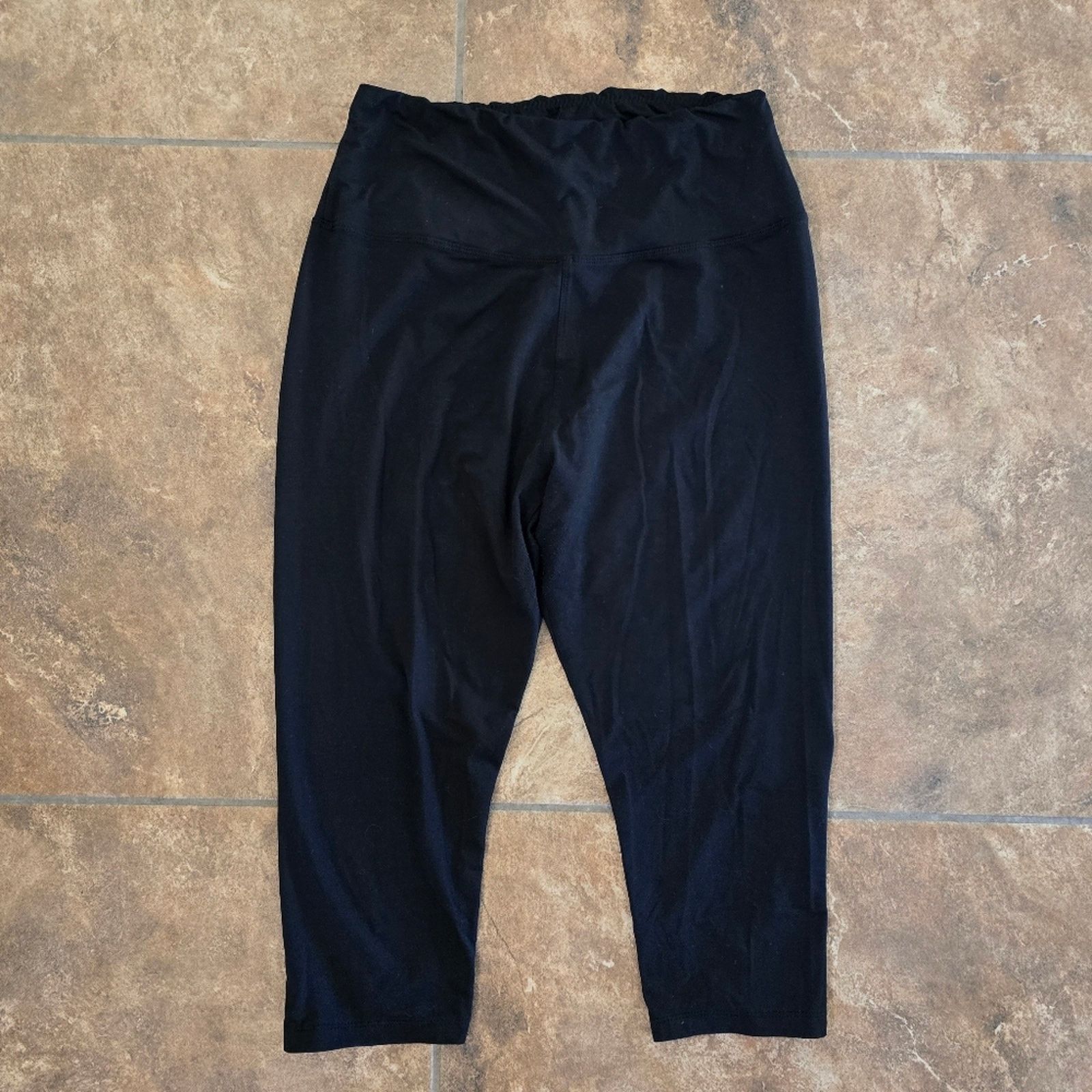 Other Black Basic High Waisted Comfort Capri Size 36" / US 14 / IT 50 - 1 Thumbnail