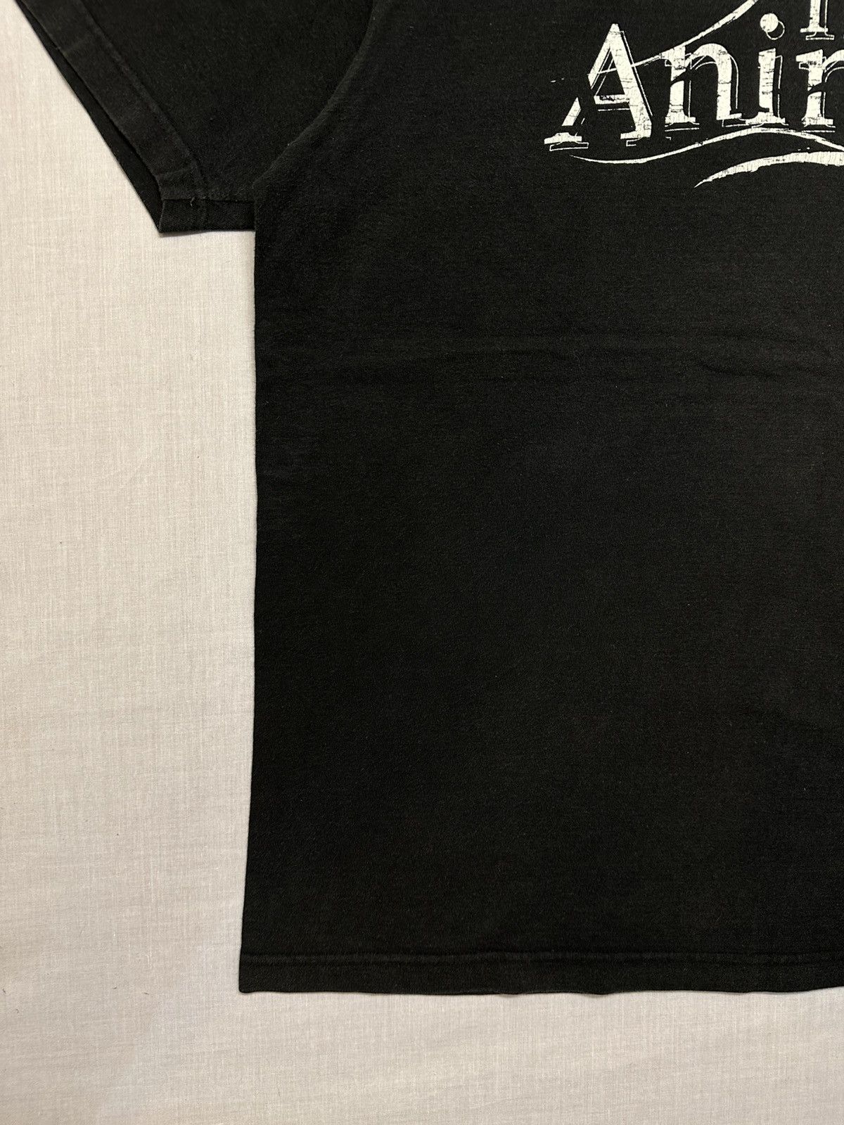 WWE vintage 2005 "Batista The Animal" merchandise tee from WWE. Size US XL / EU 56 / 4 - 6 Thumbnail