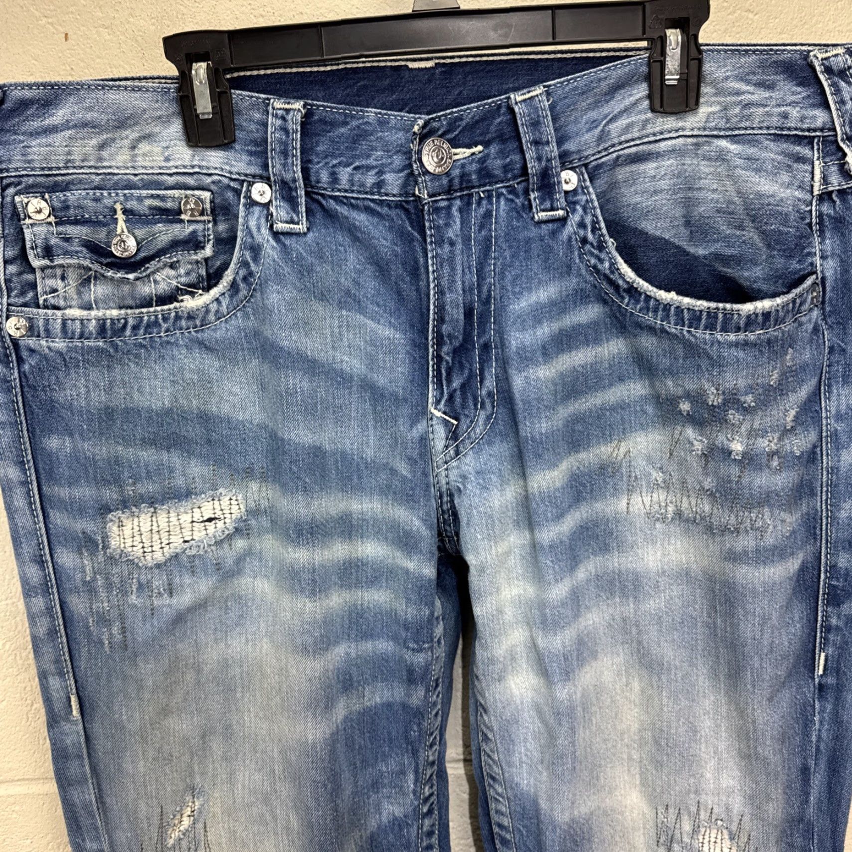 True Religion True Religion Jeans Men Straight Fit Distressed Blue Casual Size 38 Size US 38 / EU 54 - 4 Thumbnail