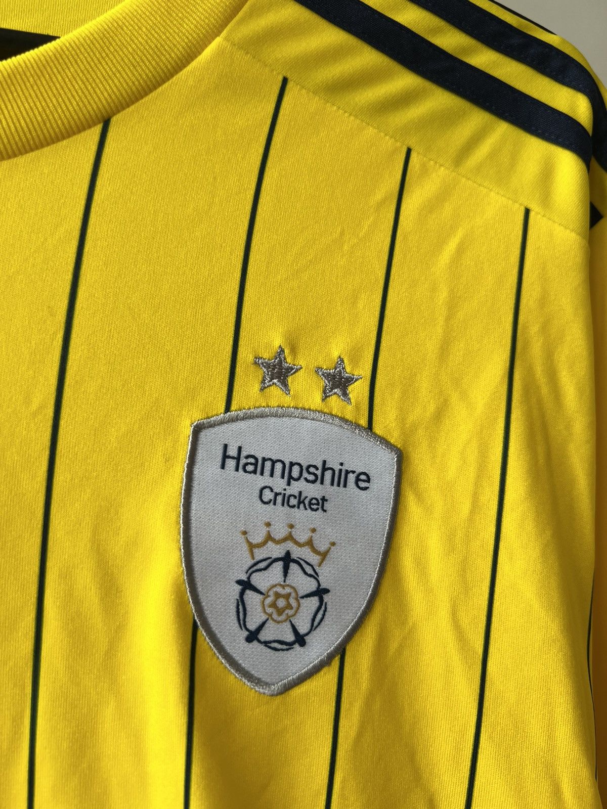 Adidas 2020 HAMPSHIRE CRICKET T20 VITALITY BLAST GAME JERSEY SHIRT Size US L / EU 52-54 / 3 - 7 Thumbnail