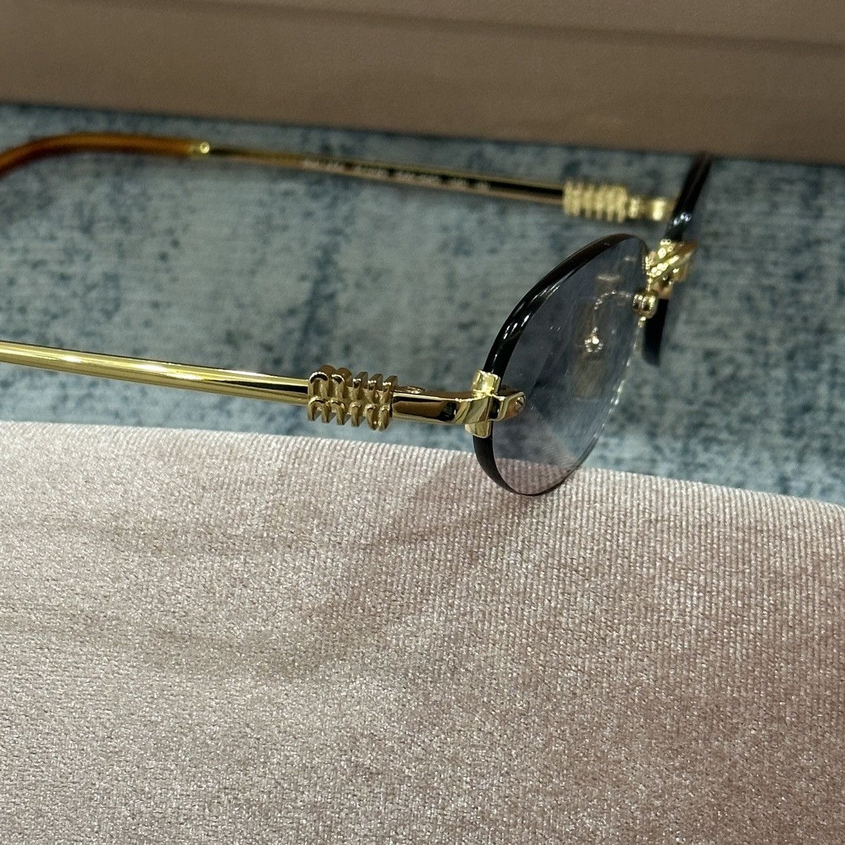 Miu Miu MIU MIU 0MU A54S 5AK04O SUNGLASSES Size ONE SIZE - 4 Thumbnail
