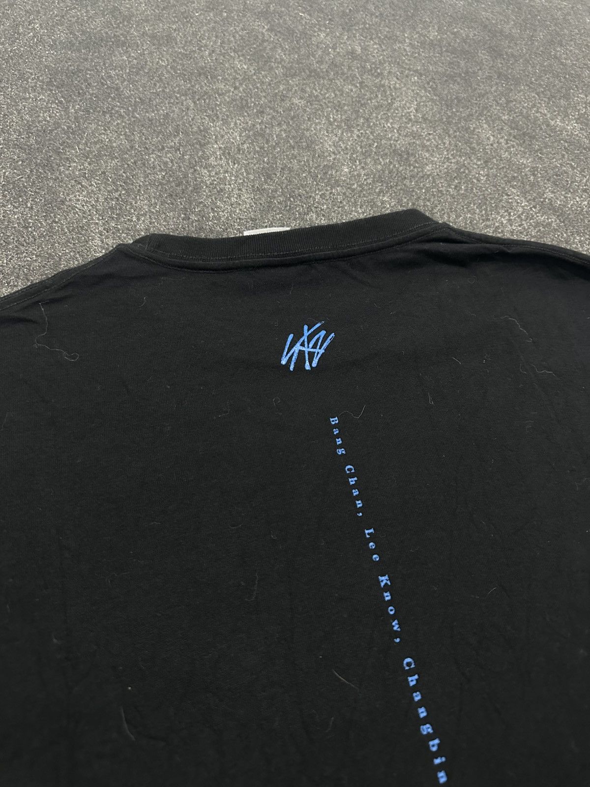 Band Tees Stray Kids Official T-shirt Black World Tour 'MANIAC' Size US L / EU 52-54 / 3 - 8 Thumbnail