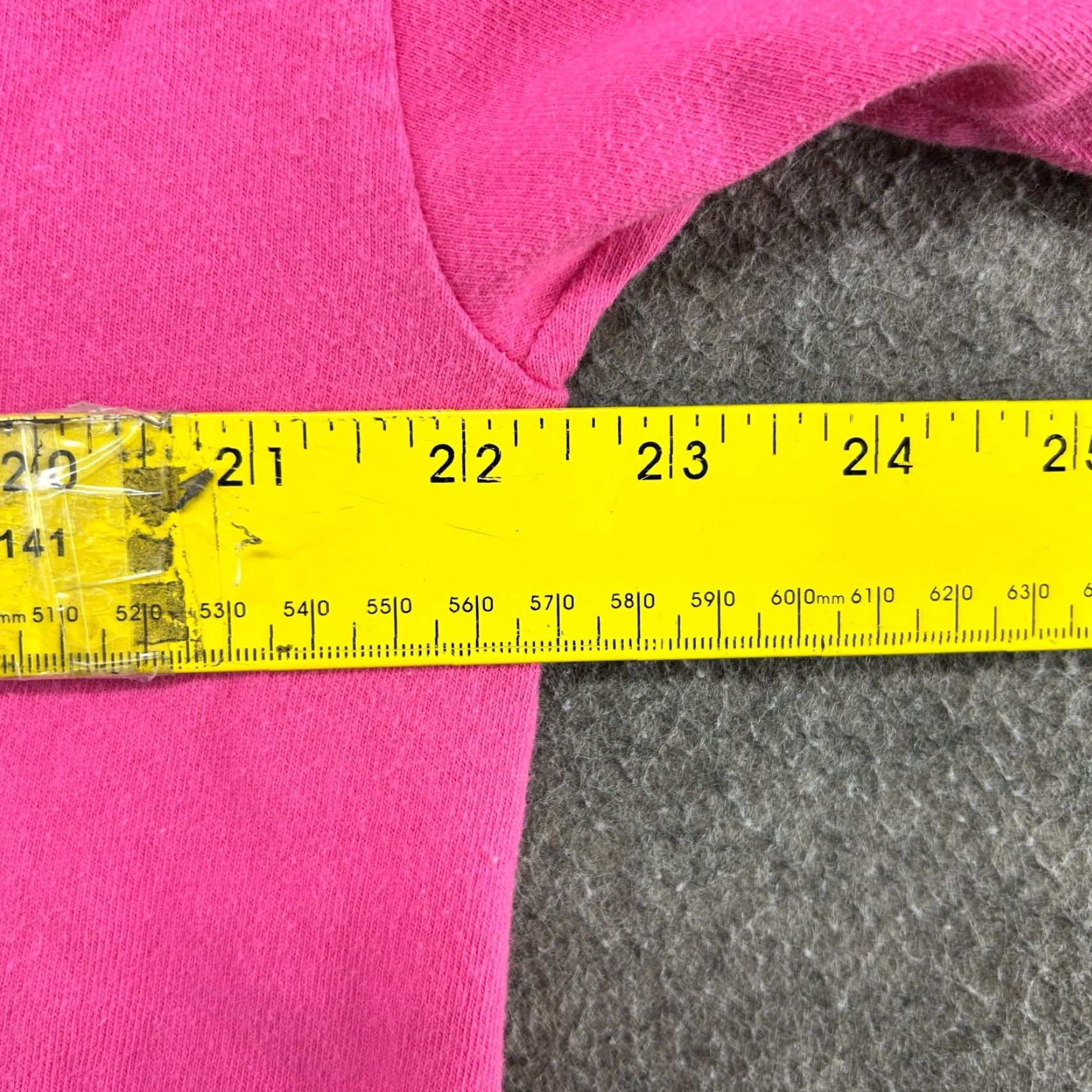 Hanes VINTAGE Walt Disney Shirt Mens XL Pink Winnie The Pooh Piglet Eayore Tigger Y2K Size US XL / EU 56 / 4 - 4 Thumbnail