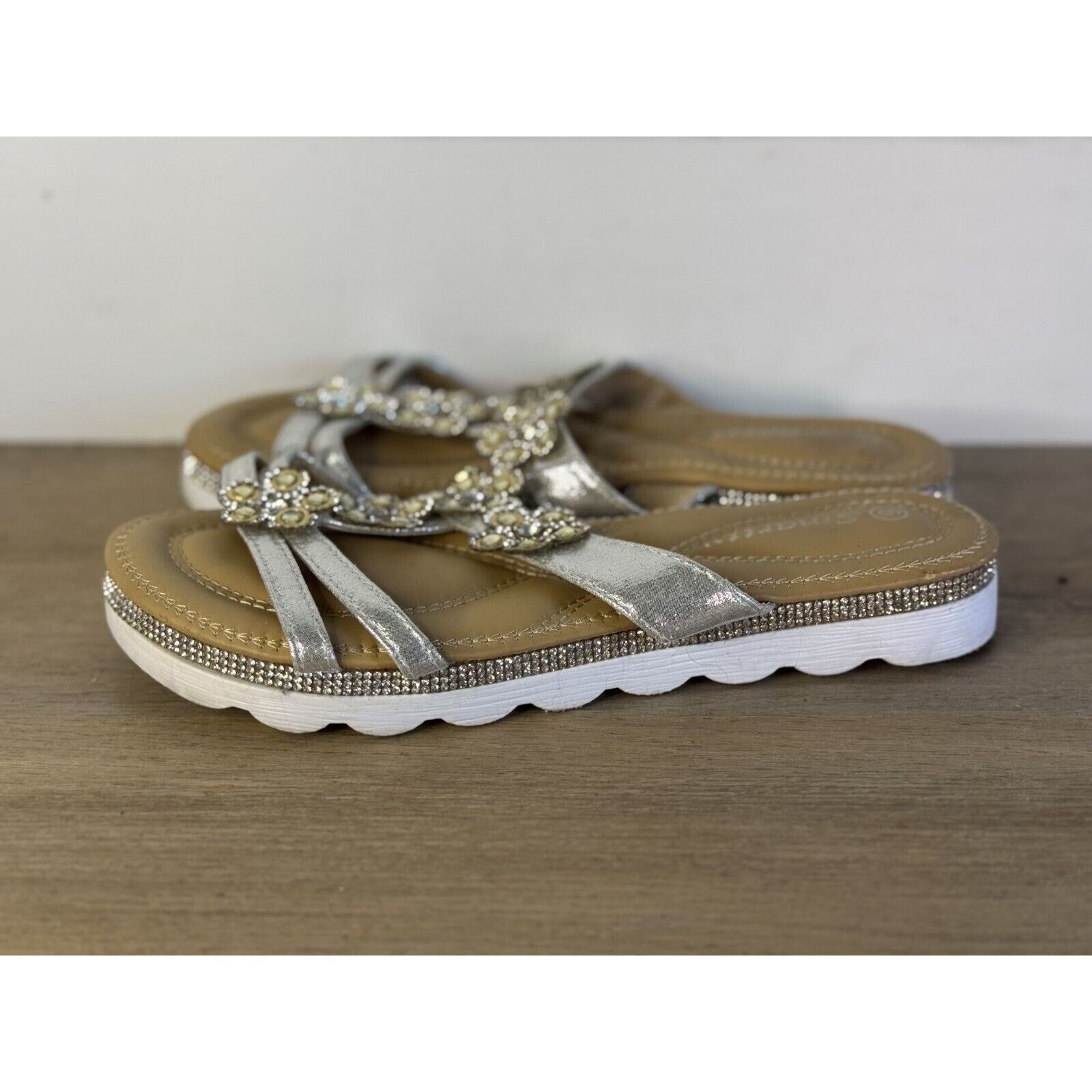 Other Smarty Women’s Rhinestone Silver Floral Sandals - Size 6 Size US 6 / IT 36 - 3 Thumbnail
