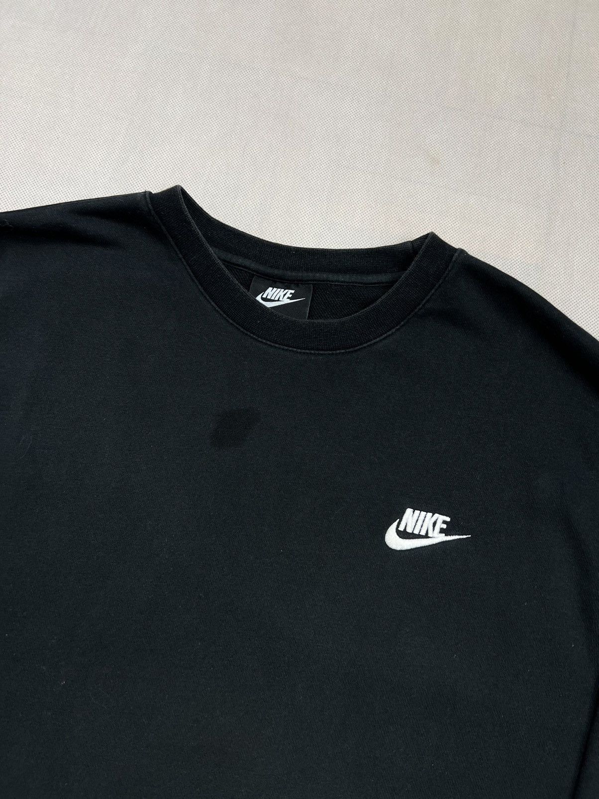 Nike Sweatshirt Nike black crewneck Size US L / EU 52-54 / 3 - 4 Thumbnail