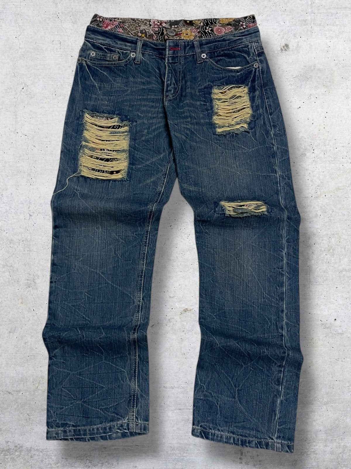 Japanese Brand JAPAN DESIGNER KARAKURI TAMASHI RIPPED TRADITIONAL 90S DENIM Size US 31 - 1 Thumbnail