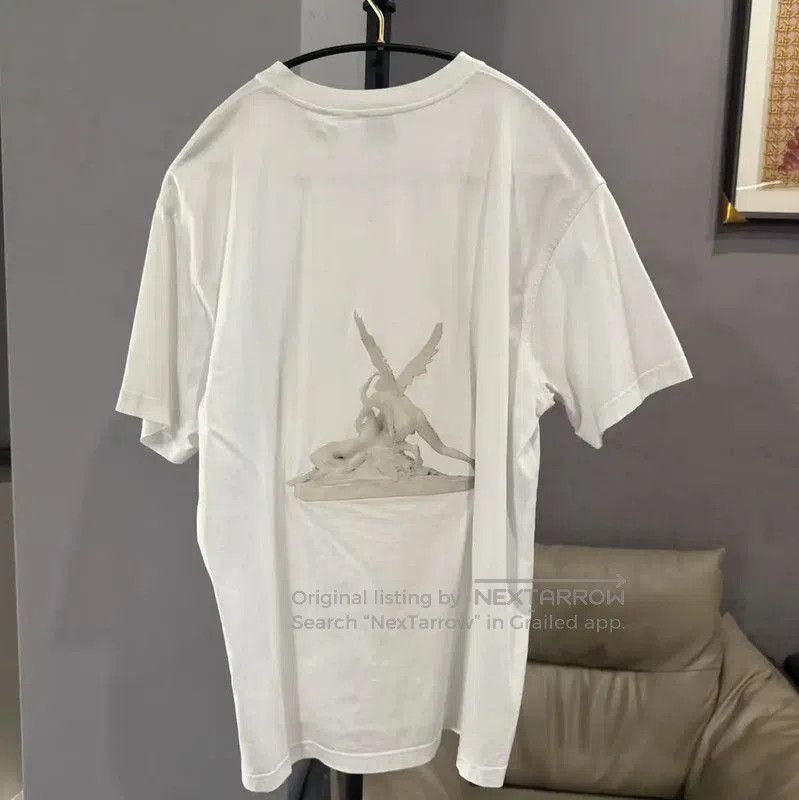 Burberry Burberry Women's White Cotton T-Shirt. Size S / US 4 / IT 40 - 2 Thumbnail
