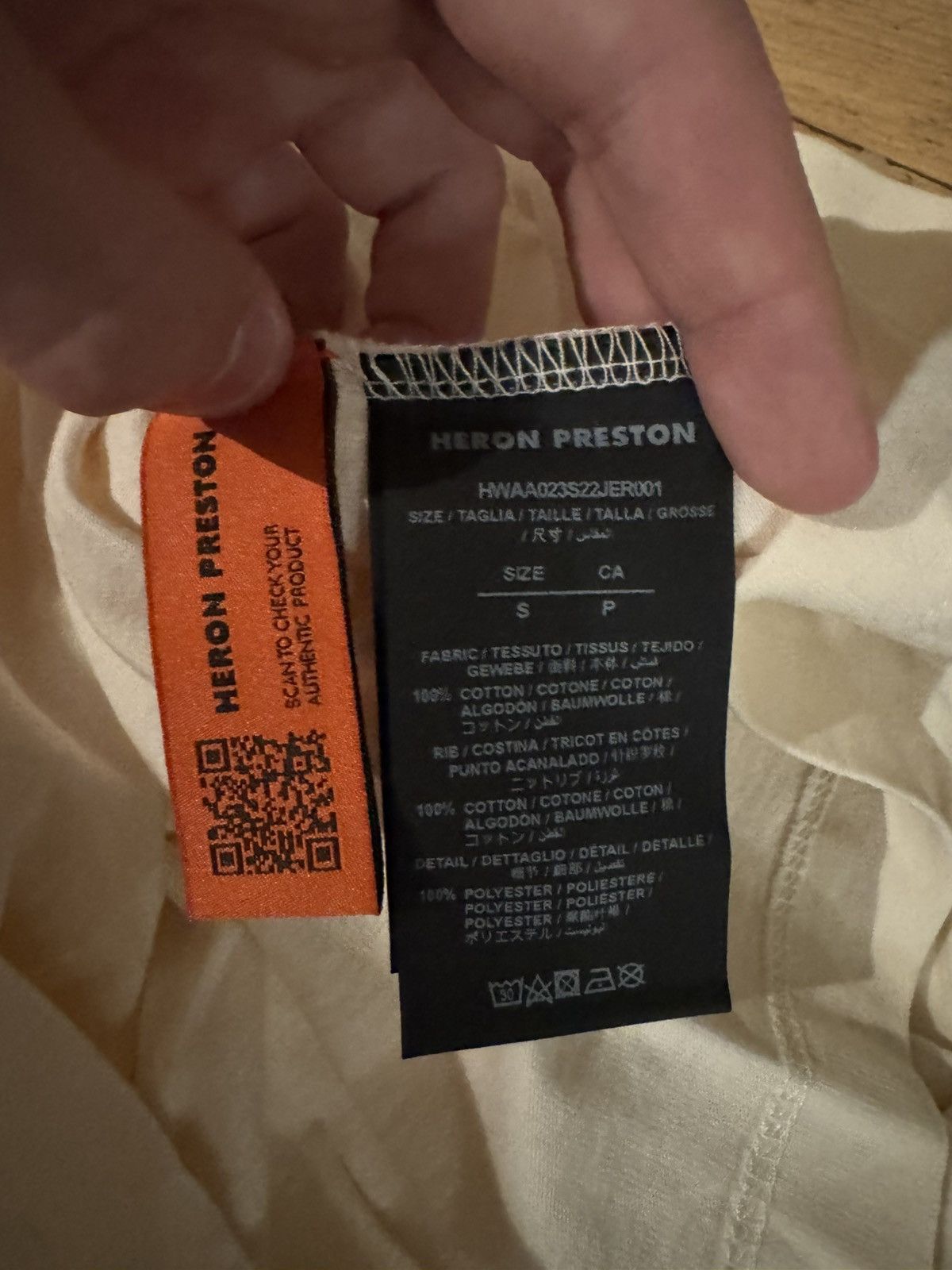 Heron Preston HERON PRESTON “DOLPHIN” GRAPHIC WHITE TEE Size US S / EU 44-46 / 1 - 6 Thumbnail