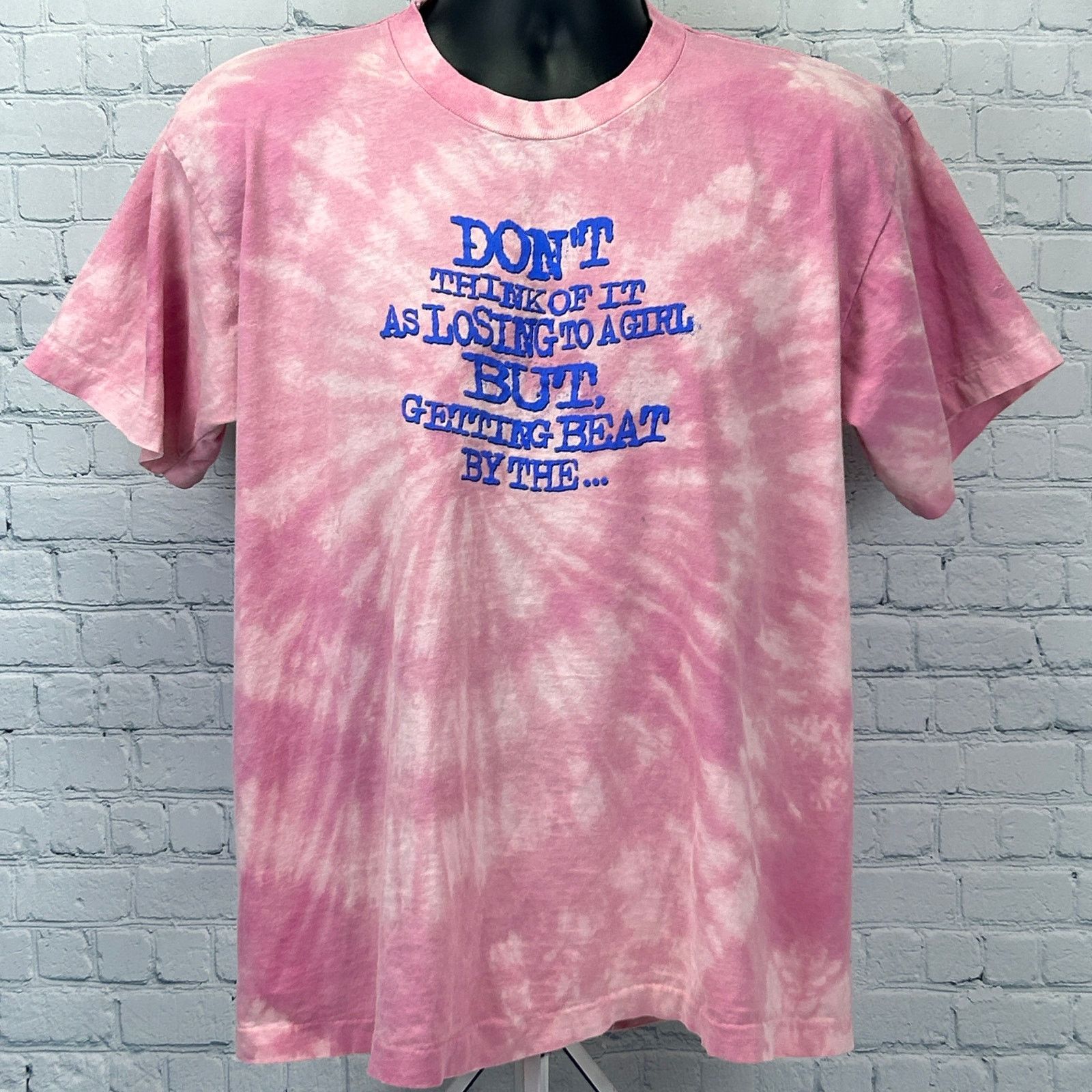 Vintage Vintage 90s Girls Kick Butt Softball T Shirt Pink Unisex L Size L / US 10 / IT 46 - 2 Thumbnail